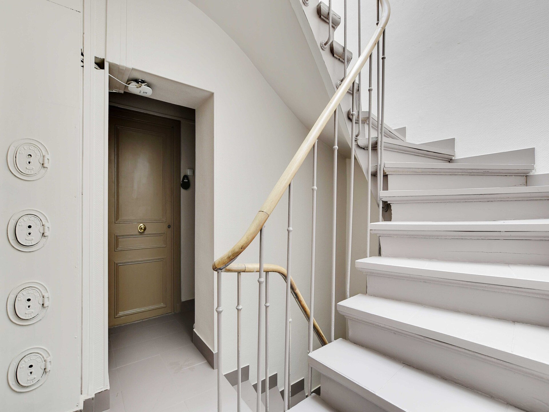Licht appartement in Ivry-sur-Seine, metro naar Parijs op 2 minuten lopen - foto 10
