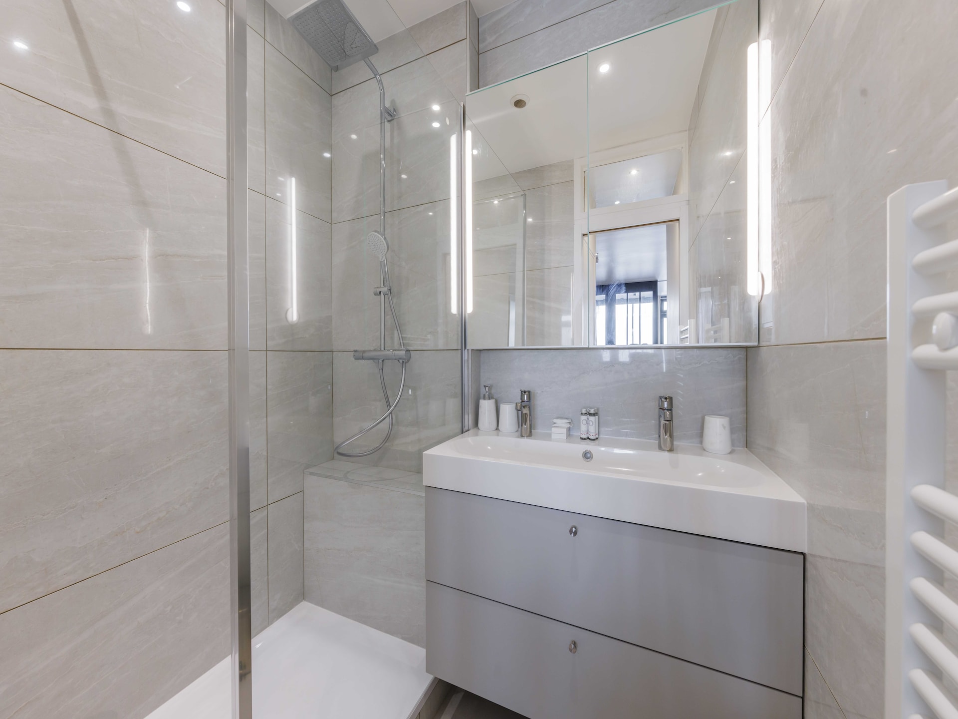 Knus appartement in Montmartre, vlakbij Sacré-Coeur - foto 5