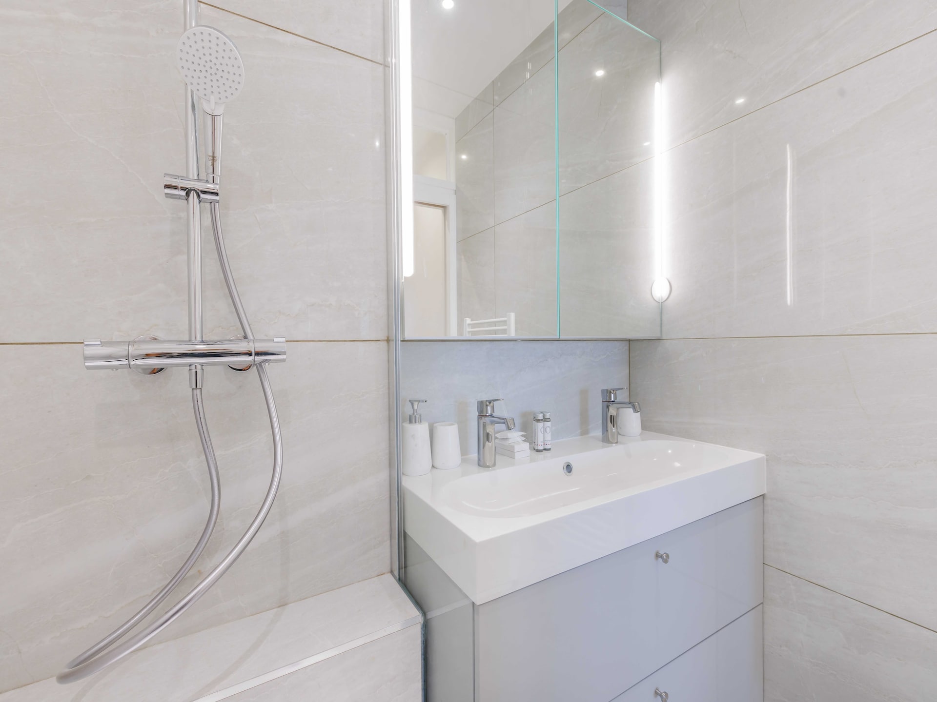 Knus appartement in Montmartre, vlakbij Sacré-Coeur - foto 15