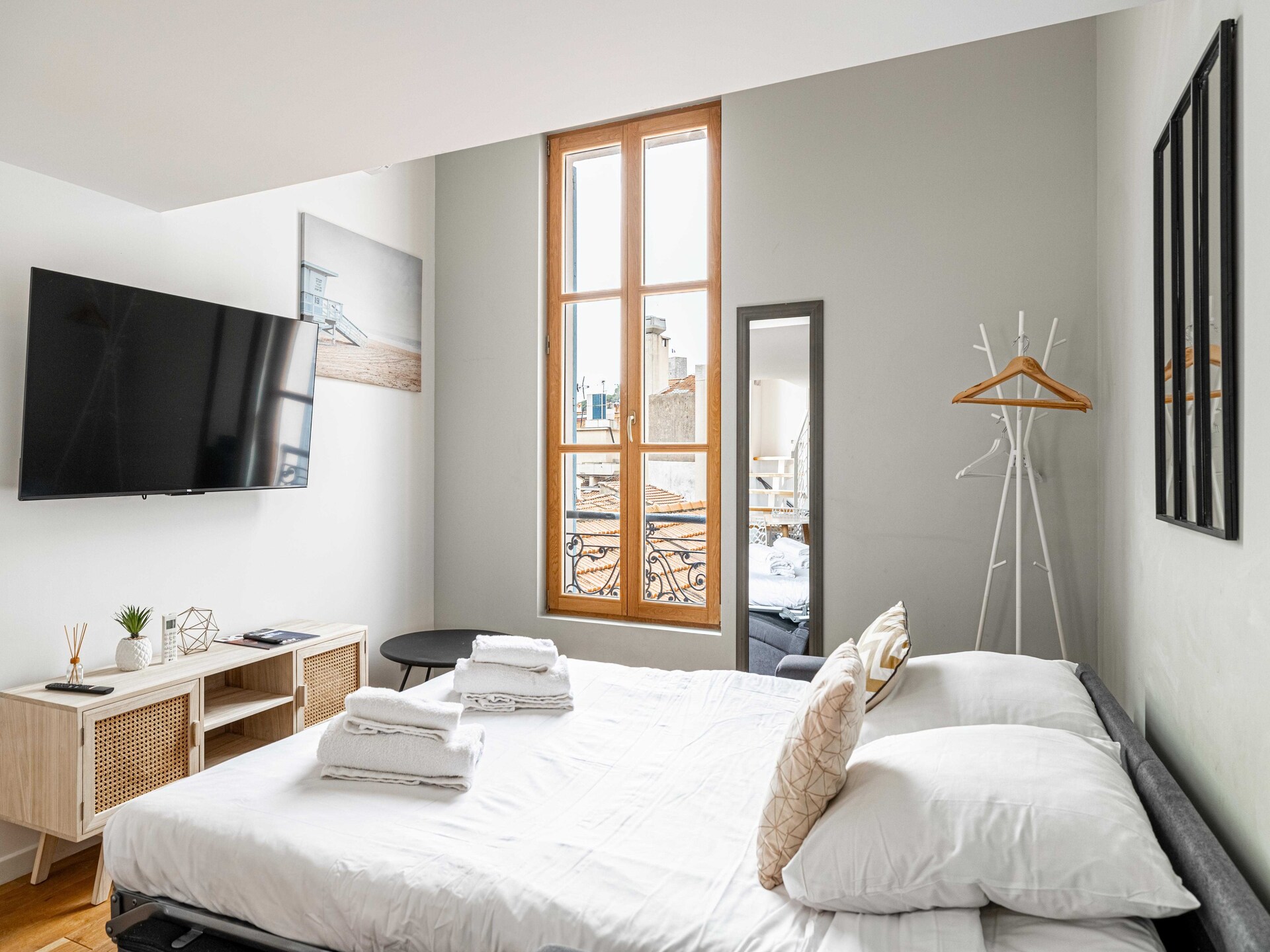 Licht duplex-appartement in het hart van Le Suquet, op 100m van het Palais - foto 8