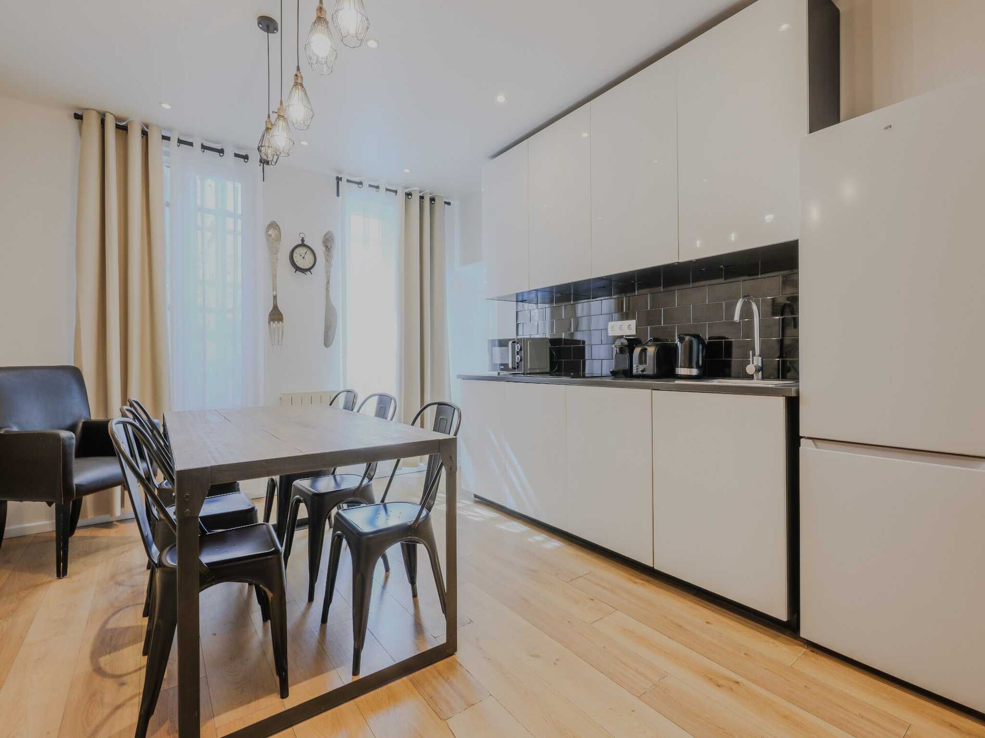 Licht appartement in hartje Parijs Bonne-Nouvelle, vlakbij Porte Saint-Denis - foto 4