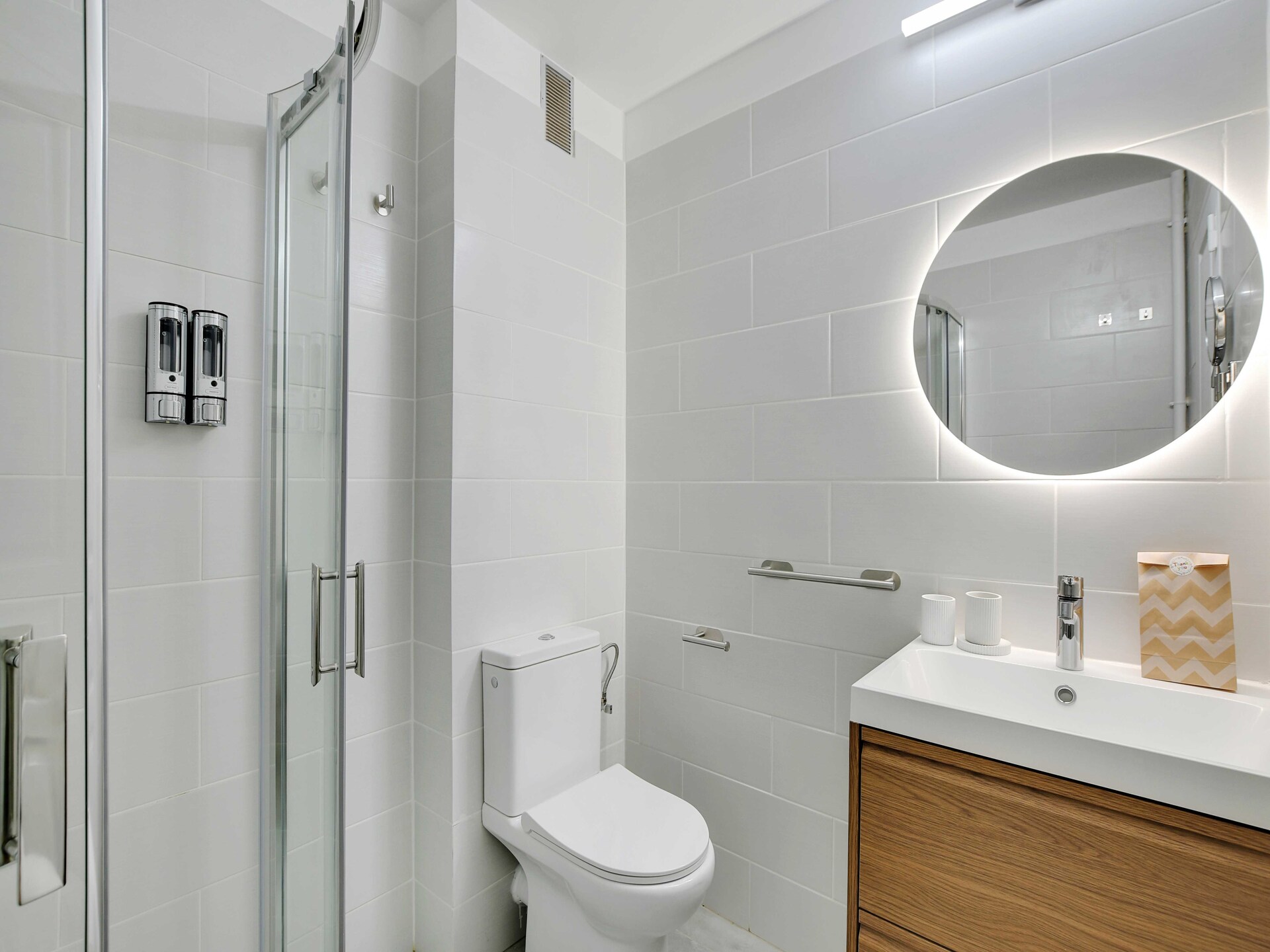 Modern studio in Green Suites Meudon, 15 min van hartje Parijs - foto 5