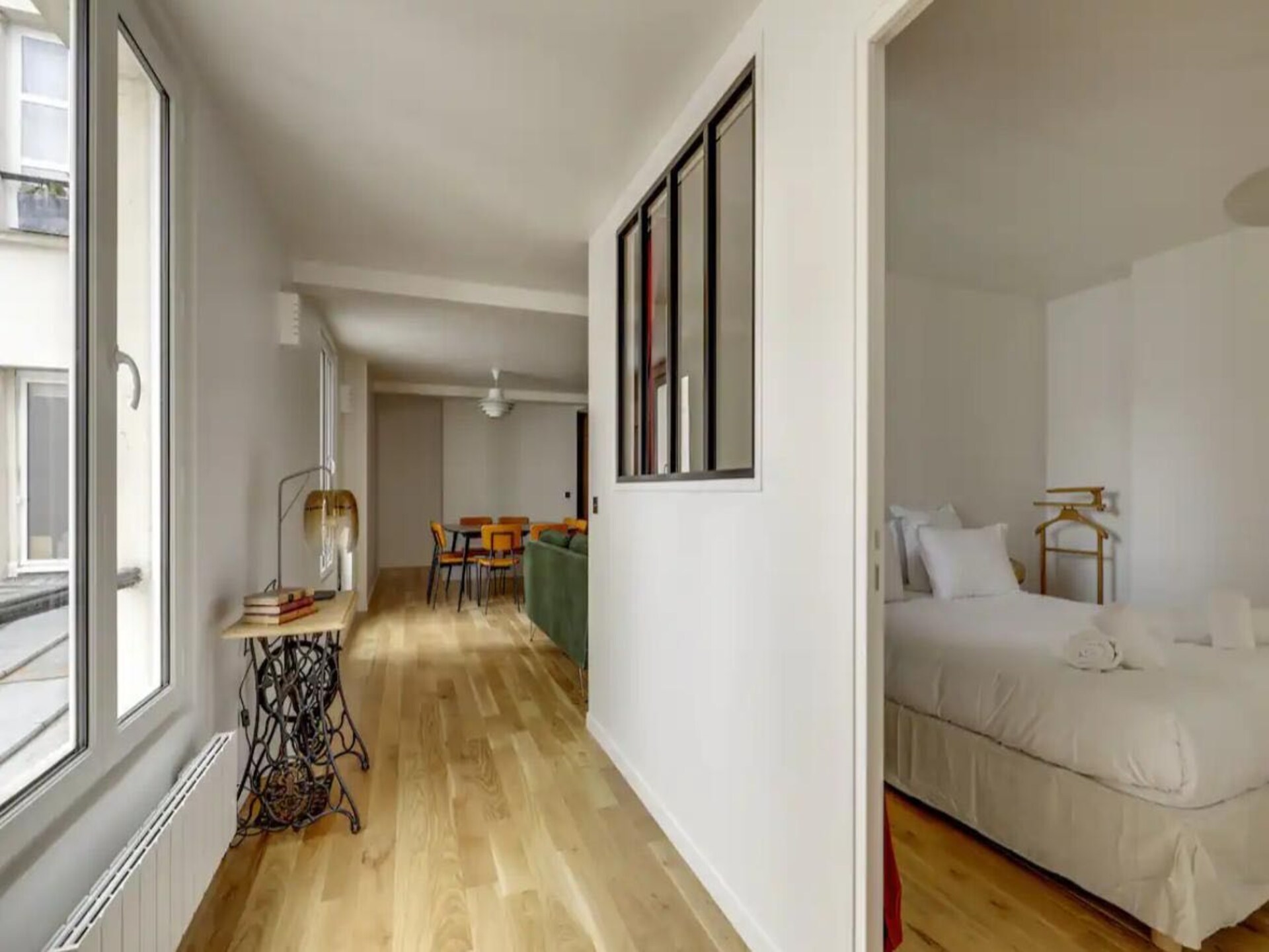 Ruim 4-slaapkamer appartement in Bonne-Nouvelle, vlakbij Porte Saint-Denis - foto 8