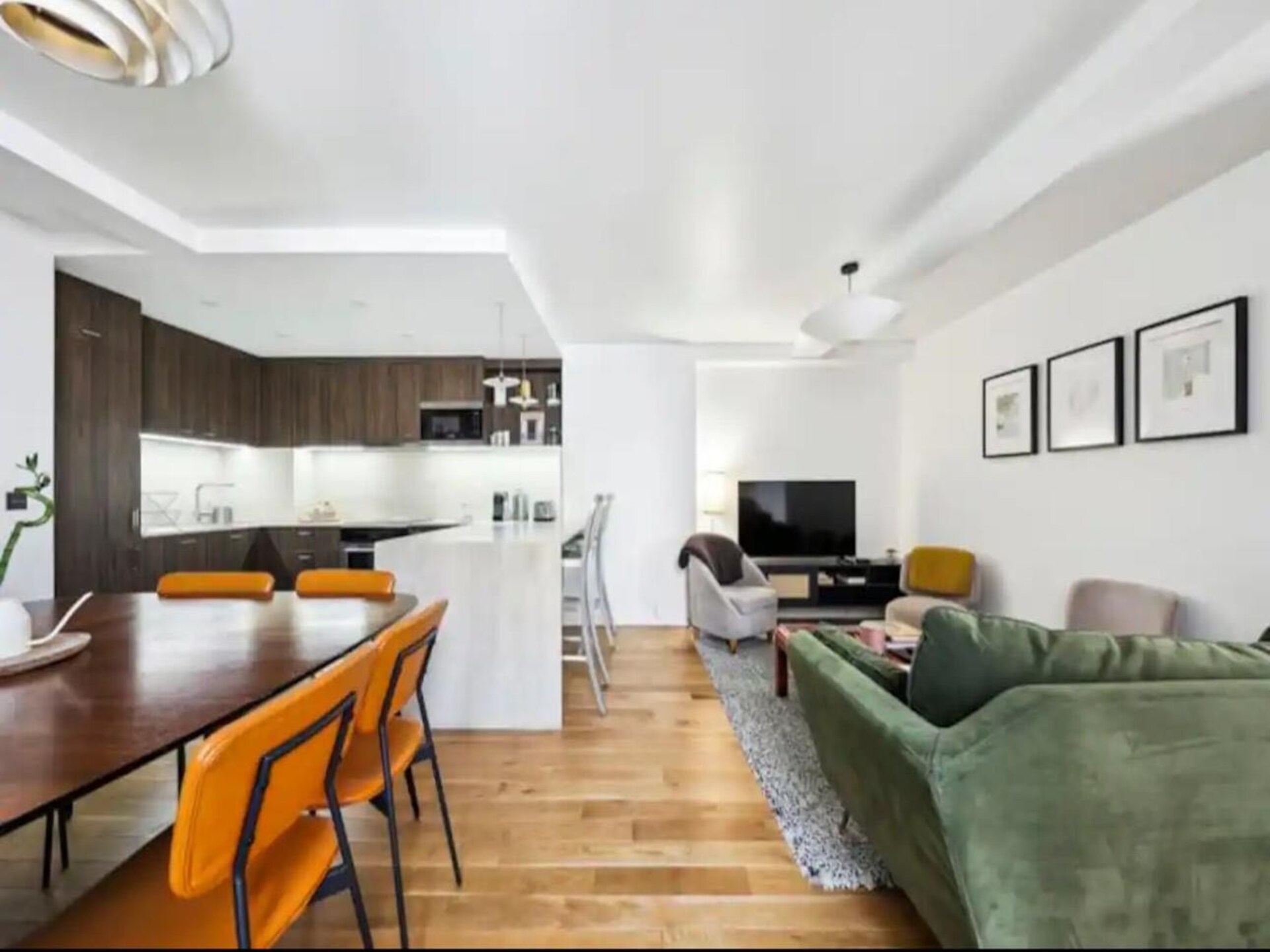 Ruim 4-slaapkamer appartement in Bonne-Nouvelle, vlakbij Porte Saint-Denis - foto 9
