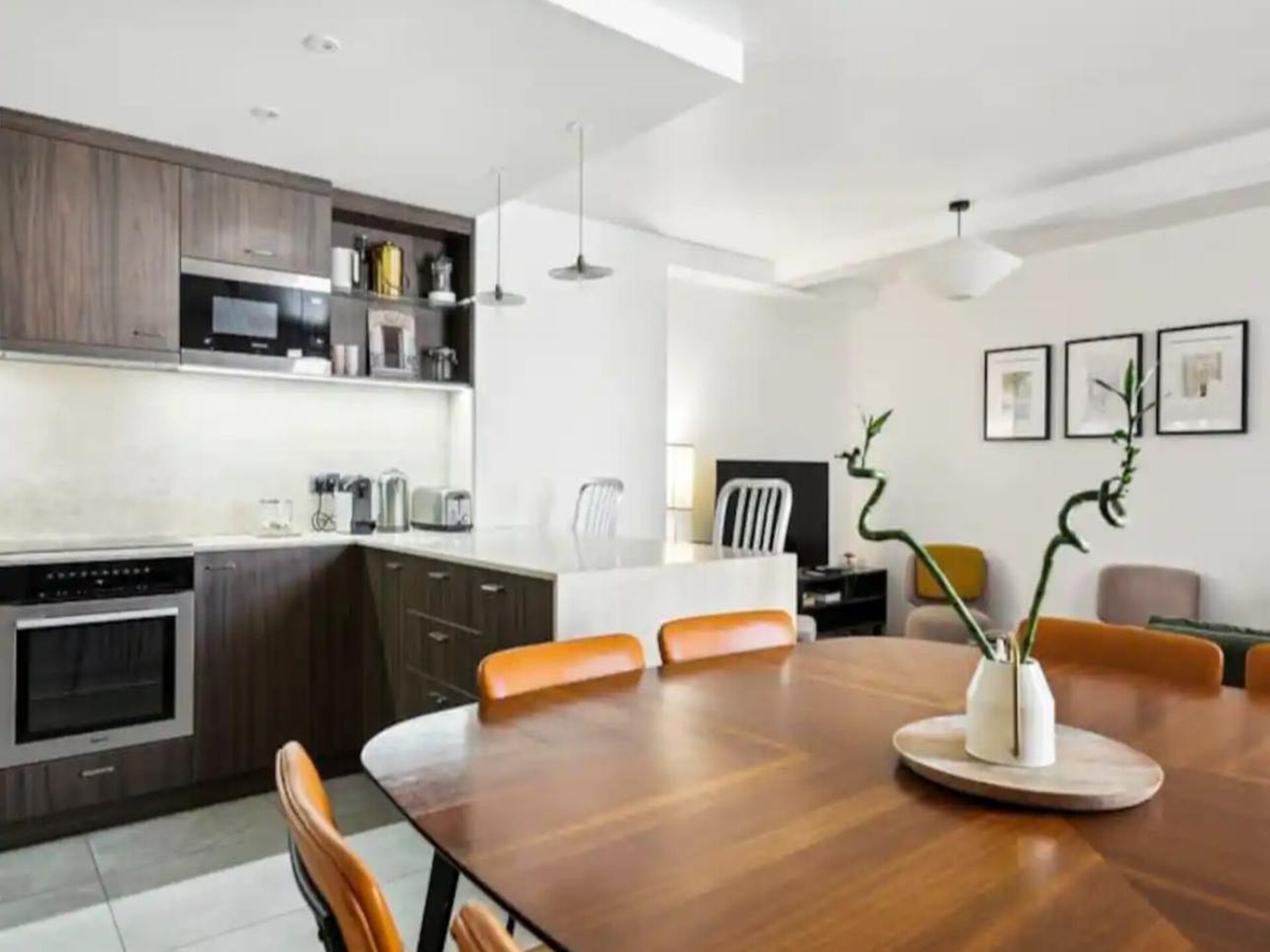 Ruim 4-slaapkamer appartement in Bonne-Nouvelle, vlakbij Porte Saint-Denis - foto 10