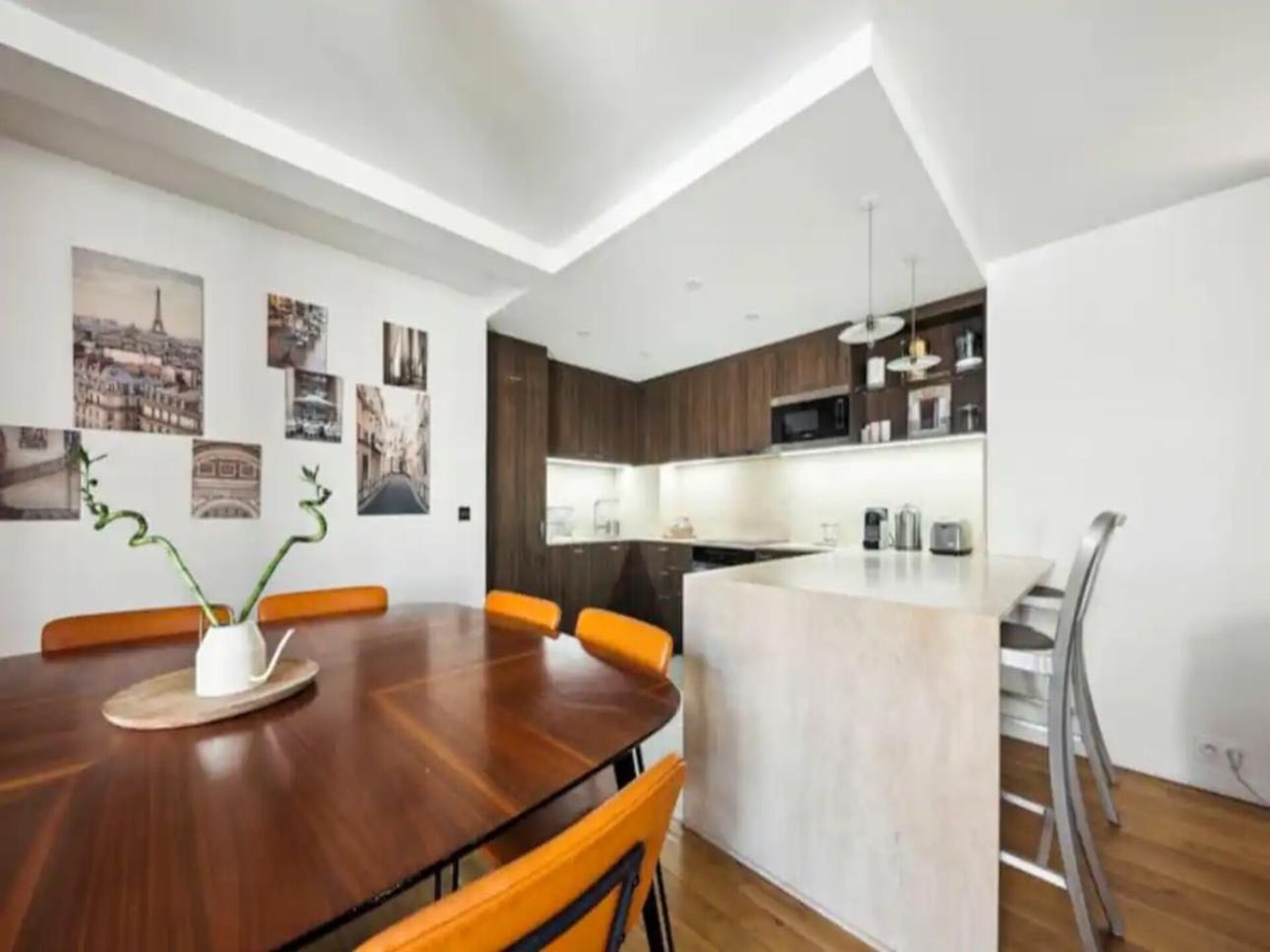 Ruim 4-slaapkamer appartement in Bonne-Nouvelle, vlakbij Porte Saint-Denis - foto 11
