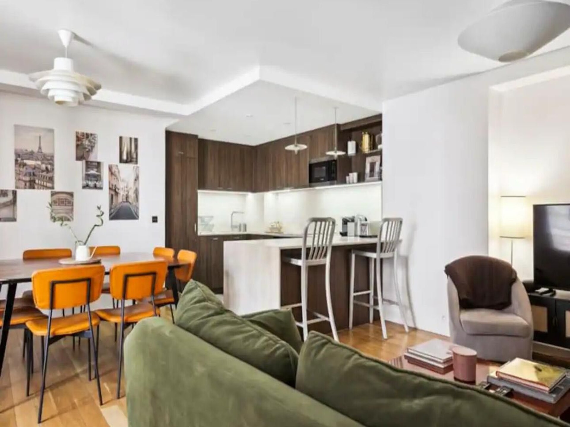 Ruim 4-slaapkamer appartement in Bonne-Nouvelle, vlakbij Porte Saint-Denis - foto 12