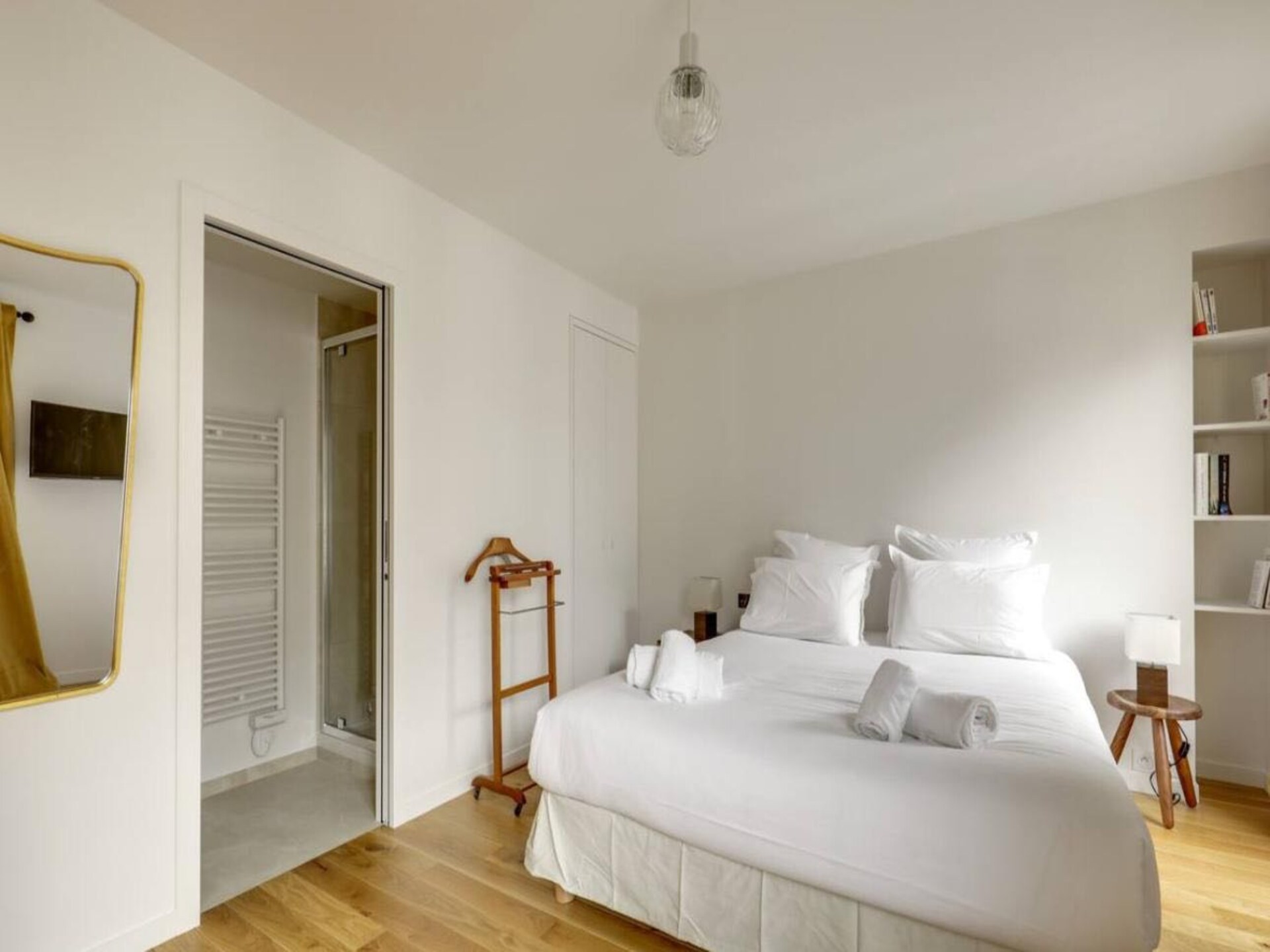 Ruim 4-slaapkamer appartement in Bonne-Nouvelle, vlakbij Porte Saint-Denis - foto 16