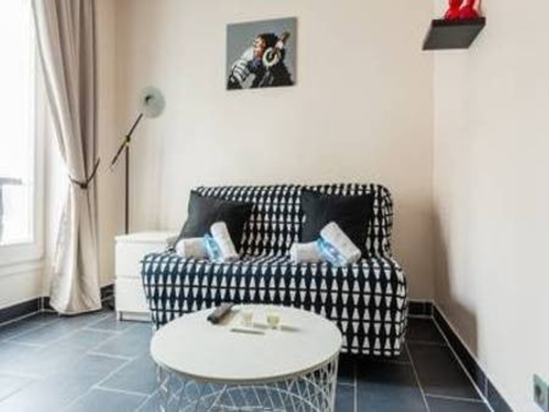 Compacte, moderne studio in Pantin, op 3 minuten van de metro naar Parijs - foto 2