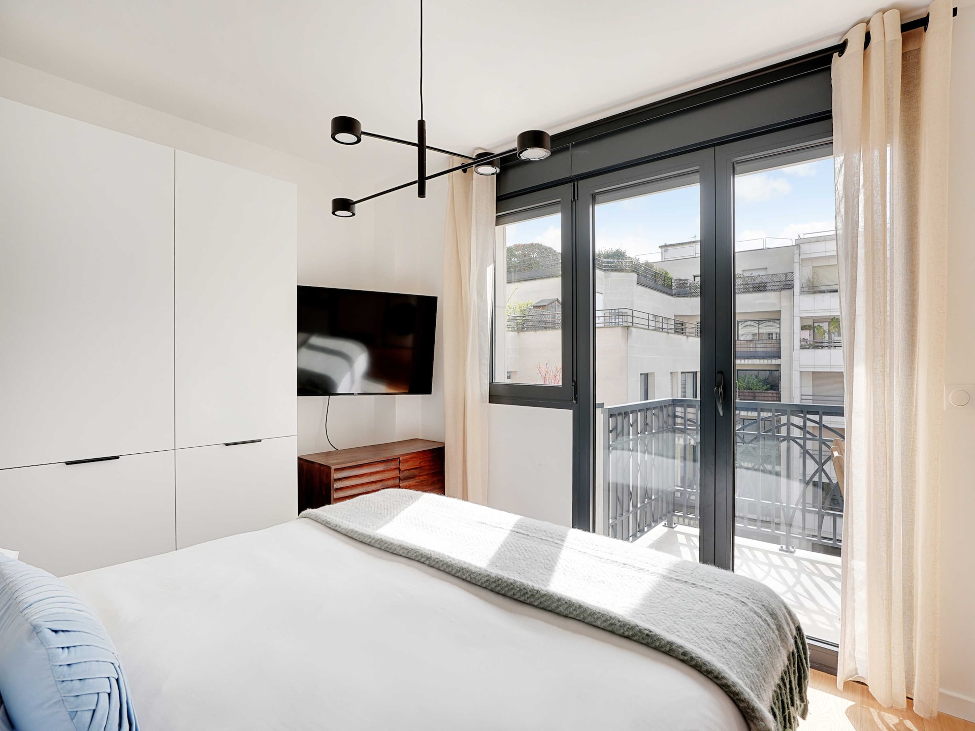 Modern gerenoveerd appartement in Levallois-Perret voor 2 personen - foto 6