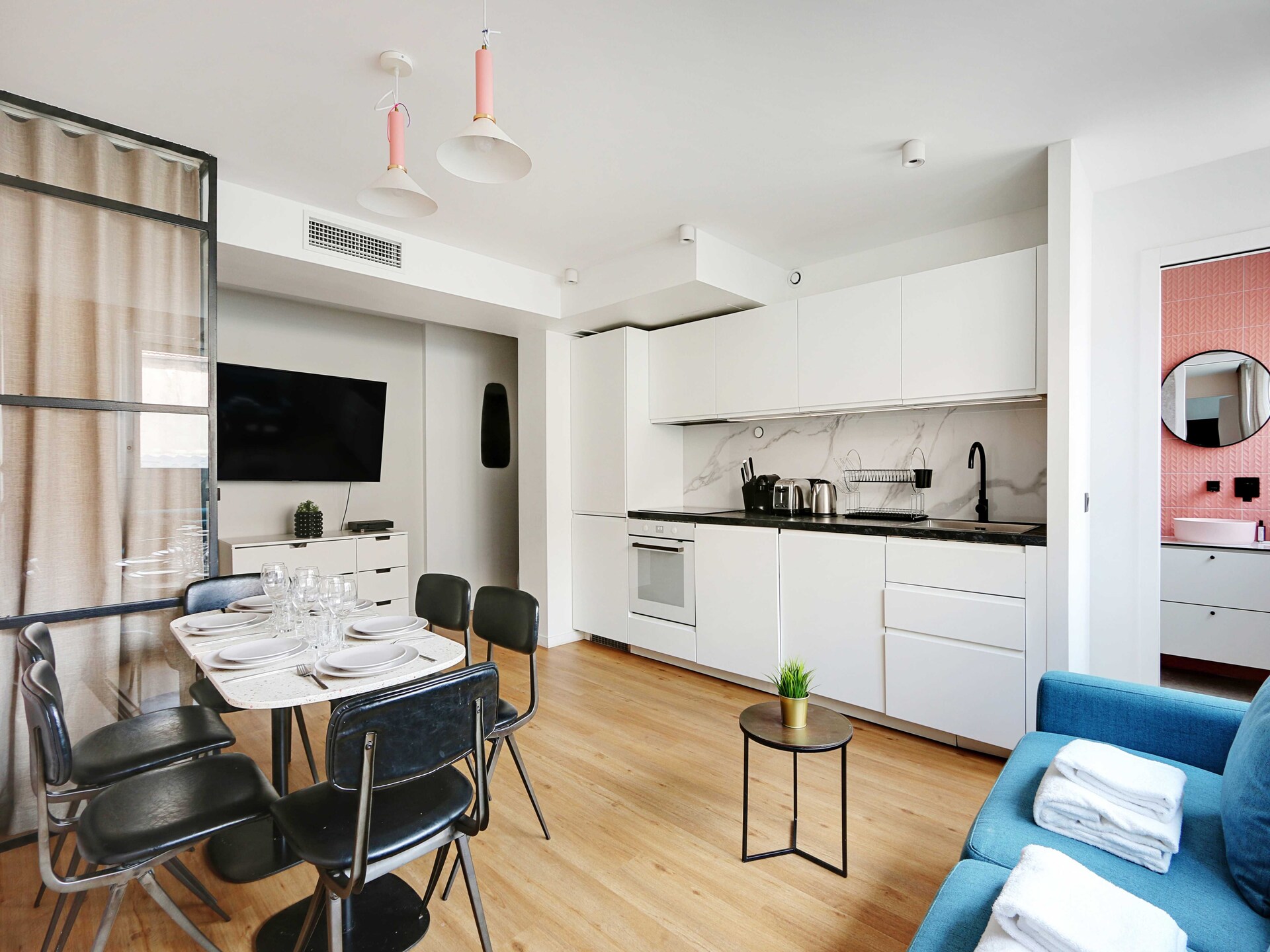 Licht appartement 10e arrondissement Parijs, 2 slaapkamers, 6 personen - foto 7