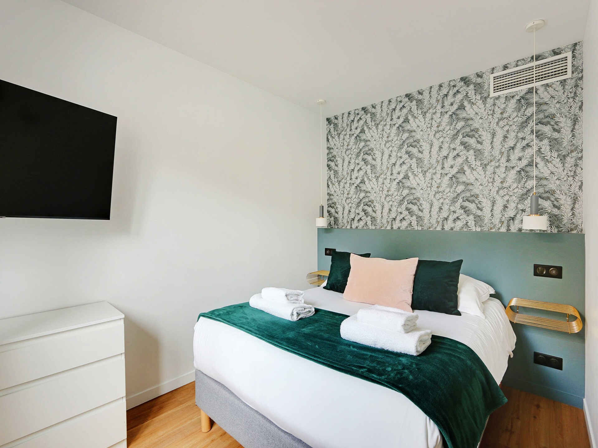 Licht appartement 10e arrondissement Parijs, 2 slaapkamers, 6 personen - foto 10