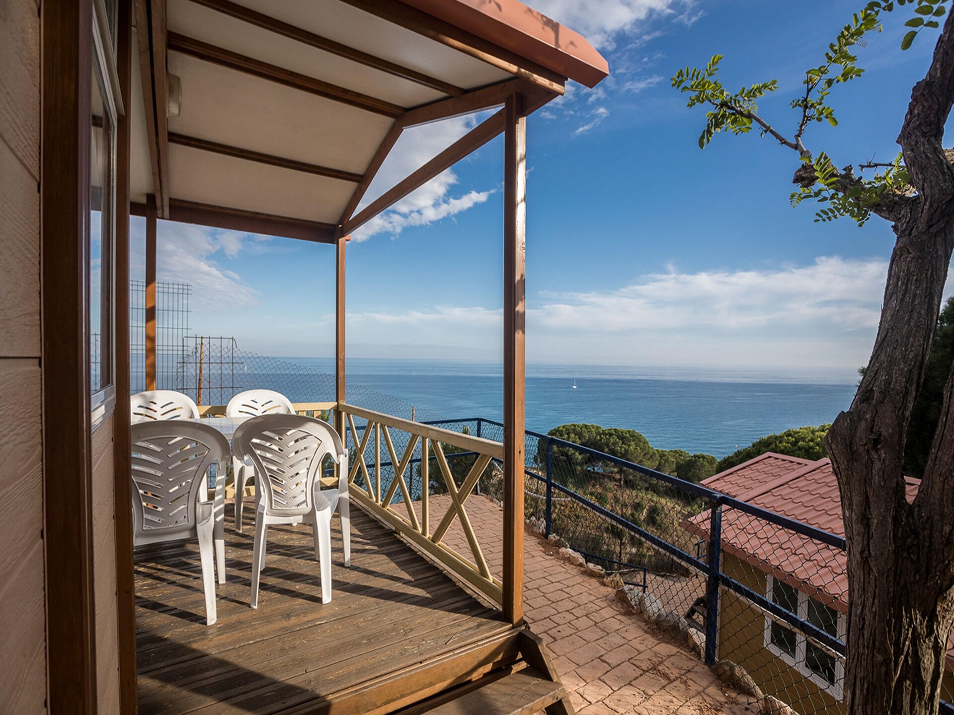 Camping Rocagrossa: Gezellige bungalow op 50m van het strand in Calella - foto 22
