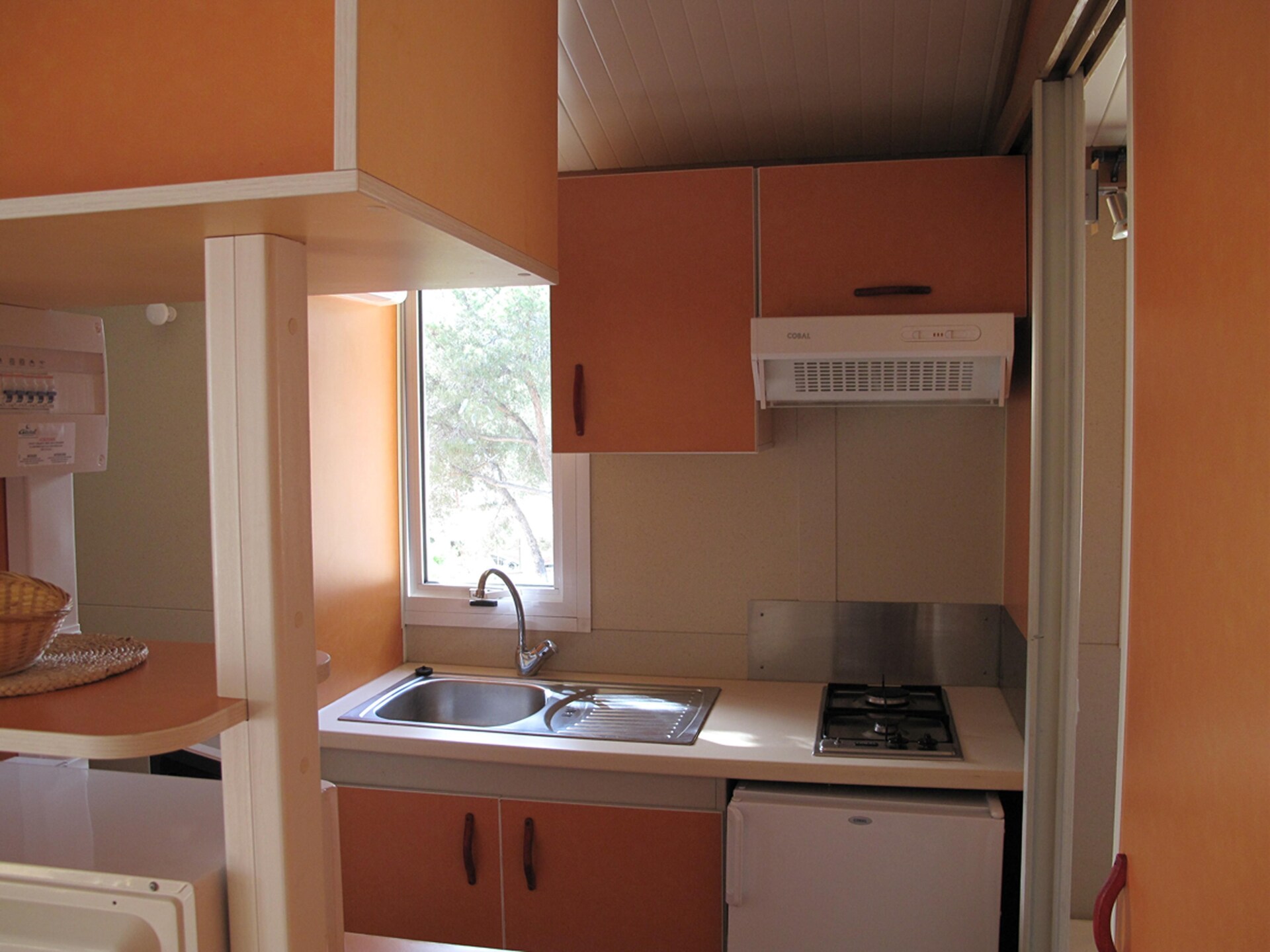 Camping Rocagrossa: Gezellige bungalow op 50m van het strand in Calella - foto 17