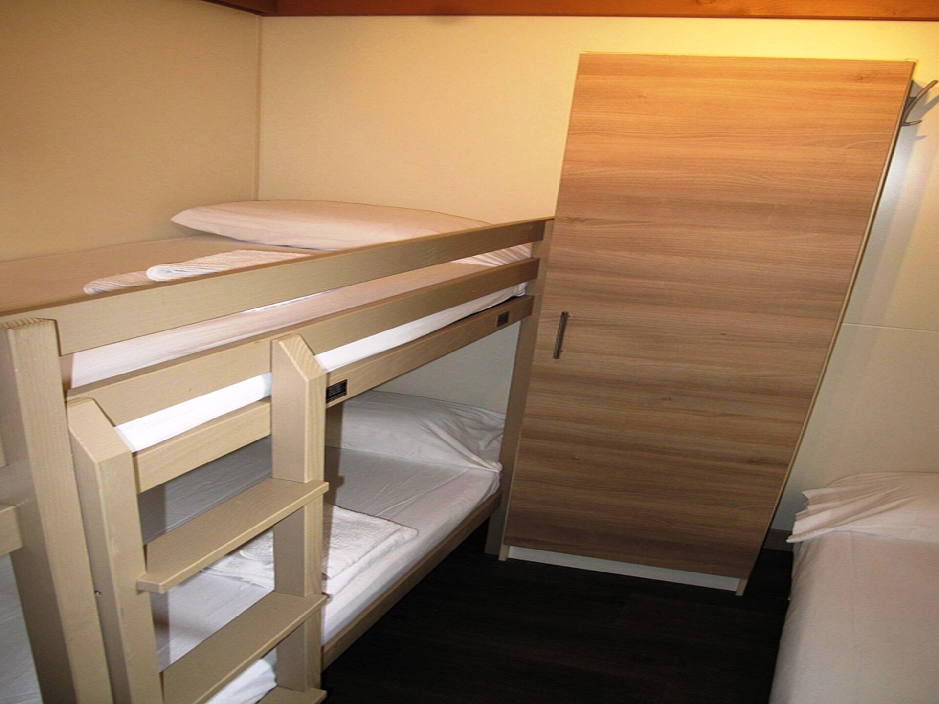 Camping Rocagrossa: Gezellige bungalow op 50m van het strand in Calella - foto 19