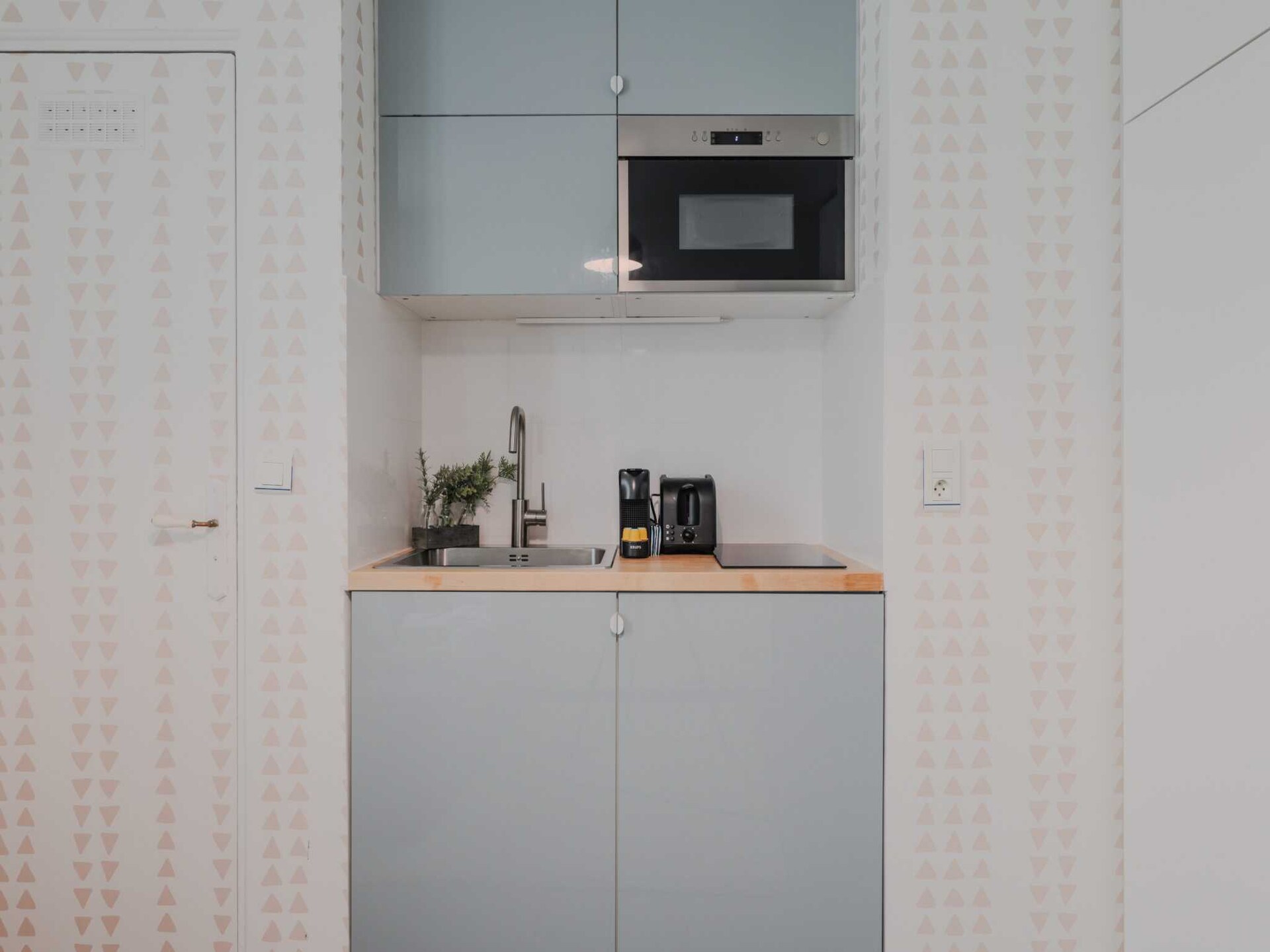 Compacte studio in levendig Épinettes, 17e arrondissement - foto 6