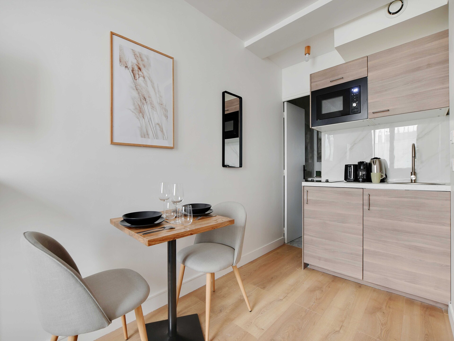 Knusse studio in de wijk Épinettes, 17e arrondissement, Parijs - foto 11