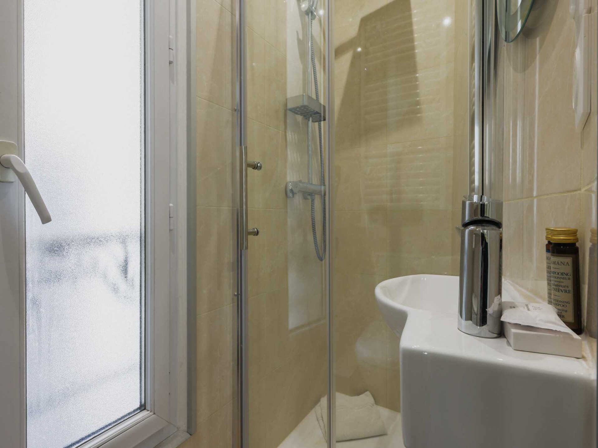 Elegant appartement in het 16e arrondissement nabij Bois de Boulogne - foto 13