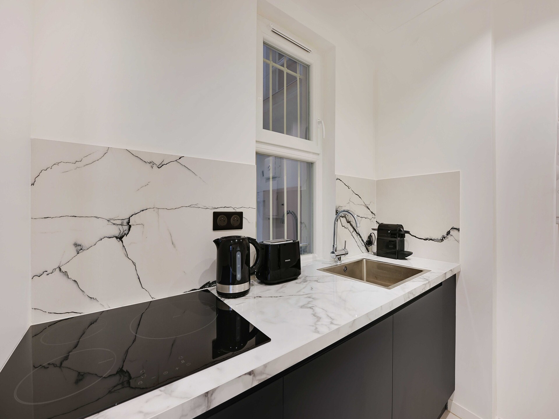Verfijnd appartement met 2 slaapkamers in bruisend South Pigalle, Parijs - foto 9