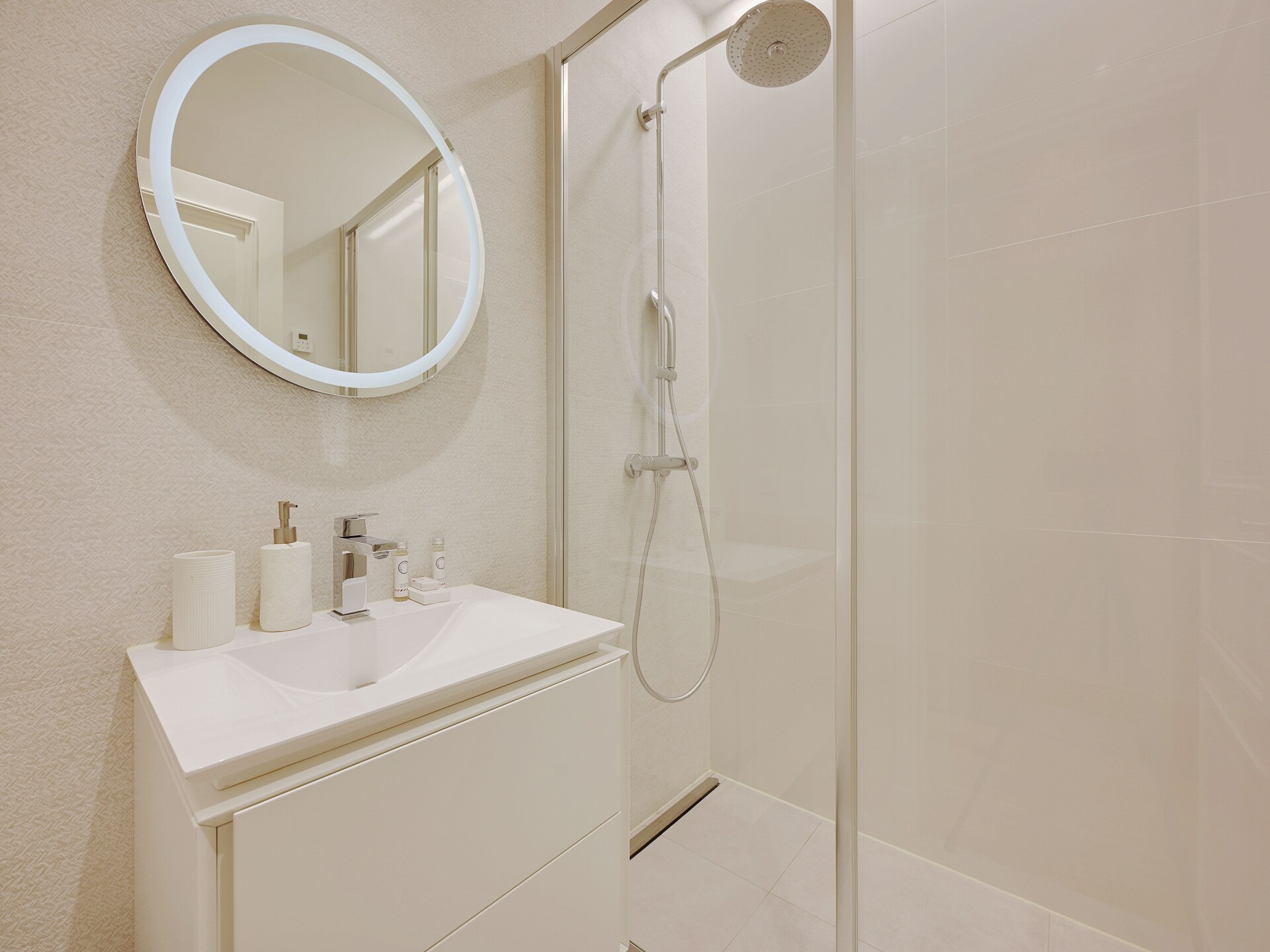 Elegant appartement in 16e arrondissement nabij Trocadéro en Eiffeltoren - foto 5