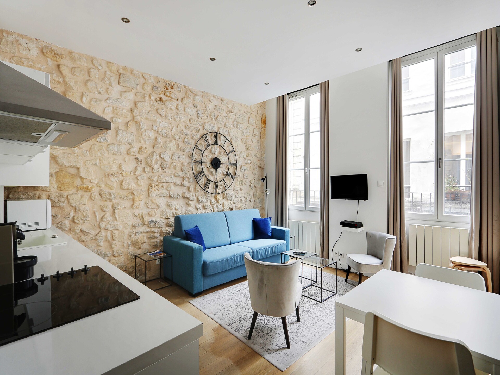 Licht appartement 35m² tussen Halles en Sentier, dichtbij het Louvre - foto 7