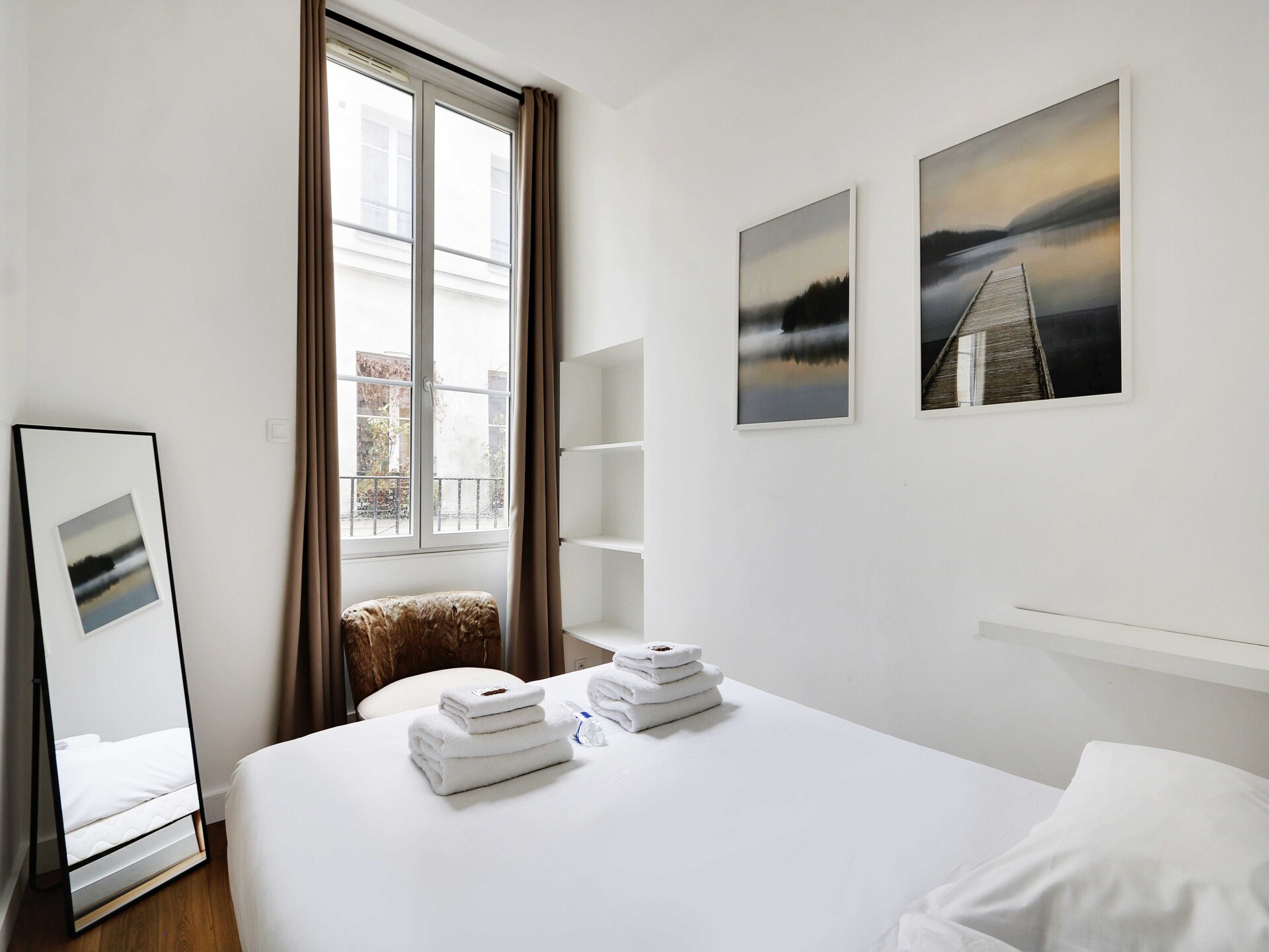 Licht appartement 35m² tussen Halles en Sentier, dichtbij het Louvre - foto 9