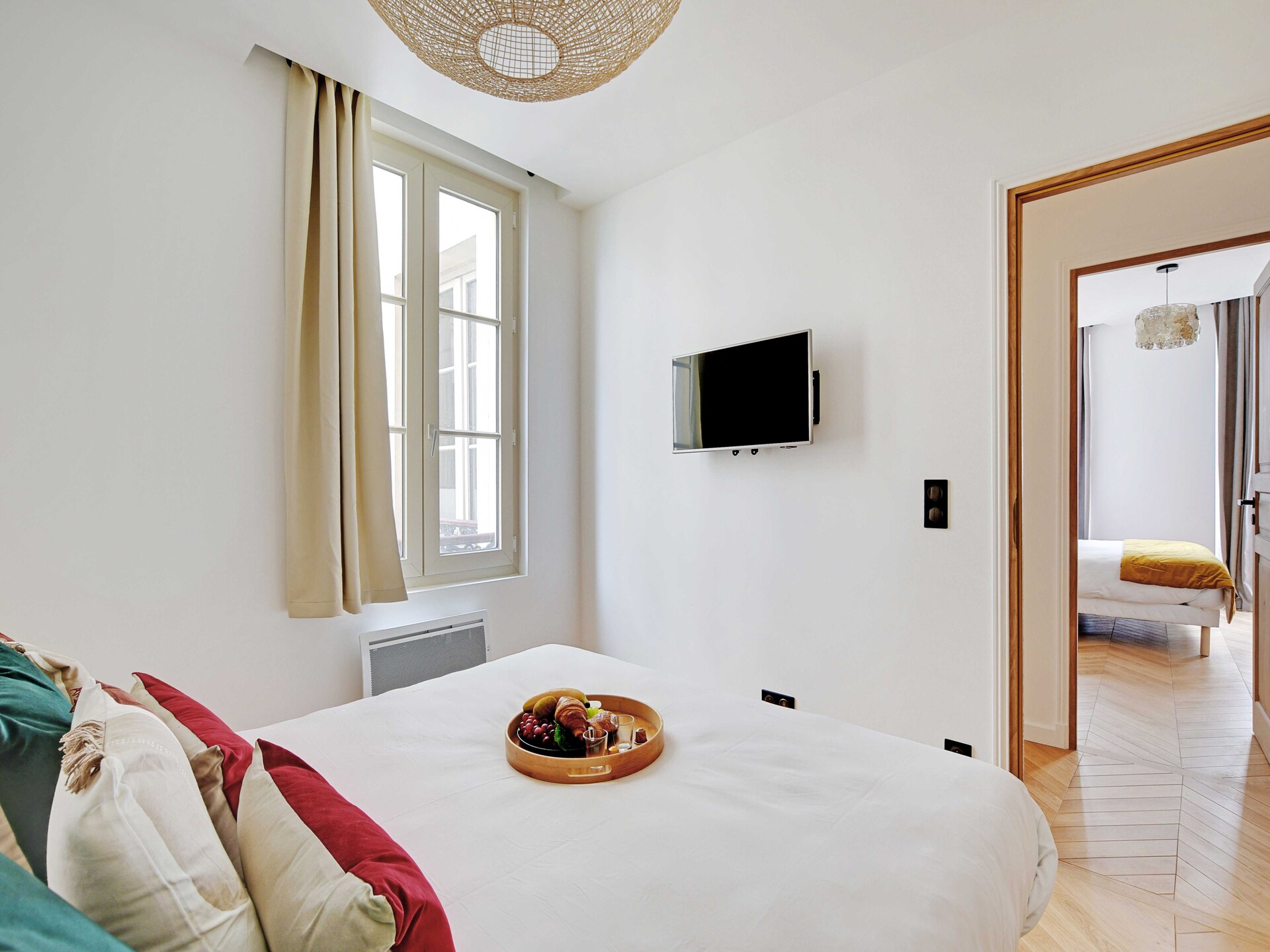 Ruim 2-slaapkamerappartement in de bruisende Marais, vlakbij Place de la République - foto 10
