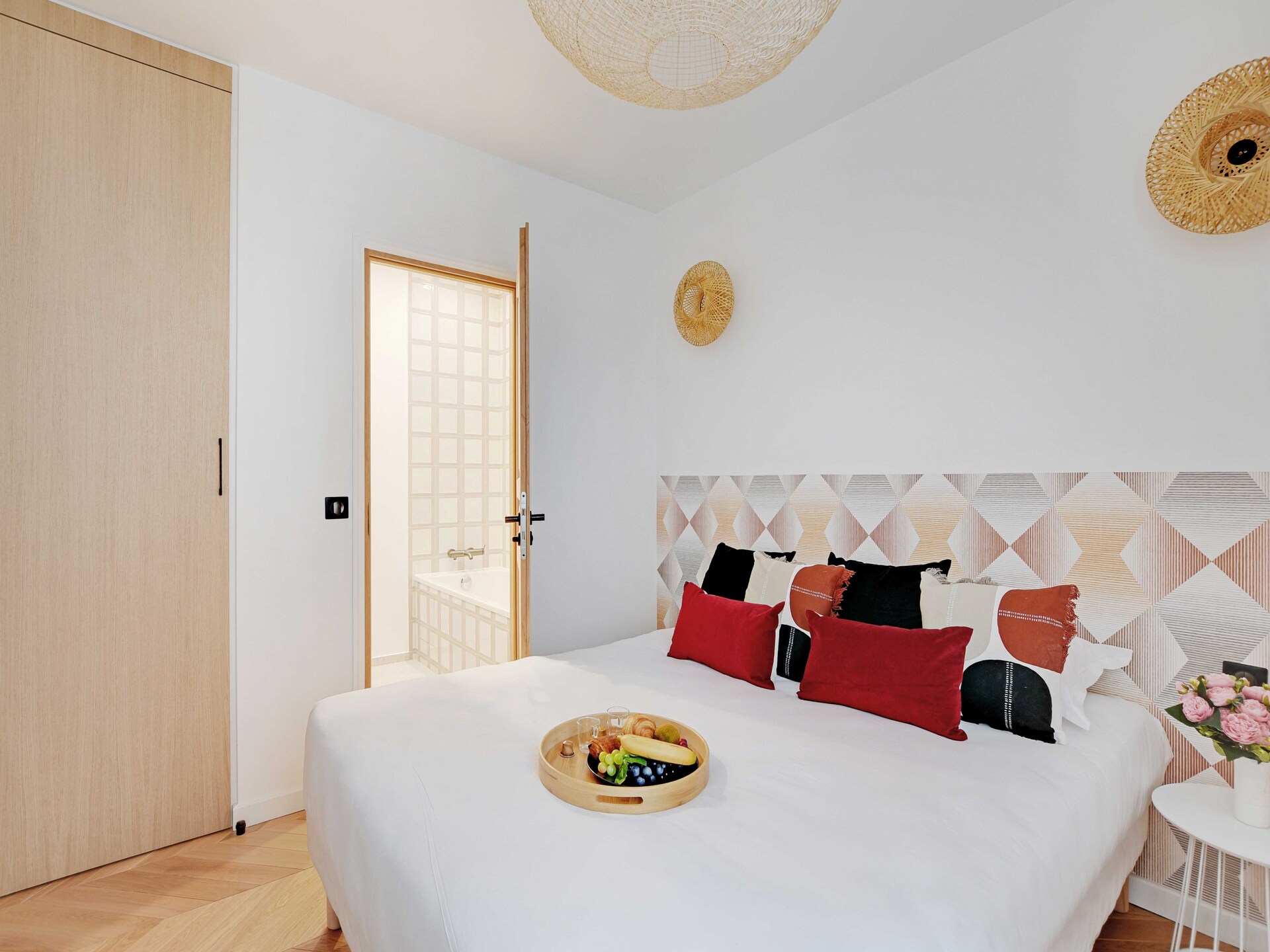 Ruim 2-slaapkamerappartement in de bruisende Marais, vlakbij Place de la République - foto 11