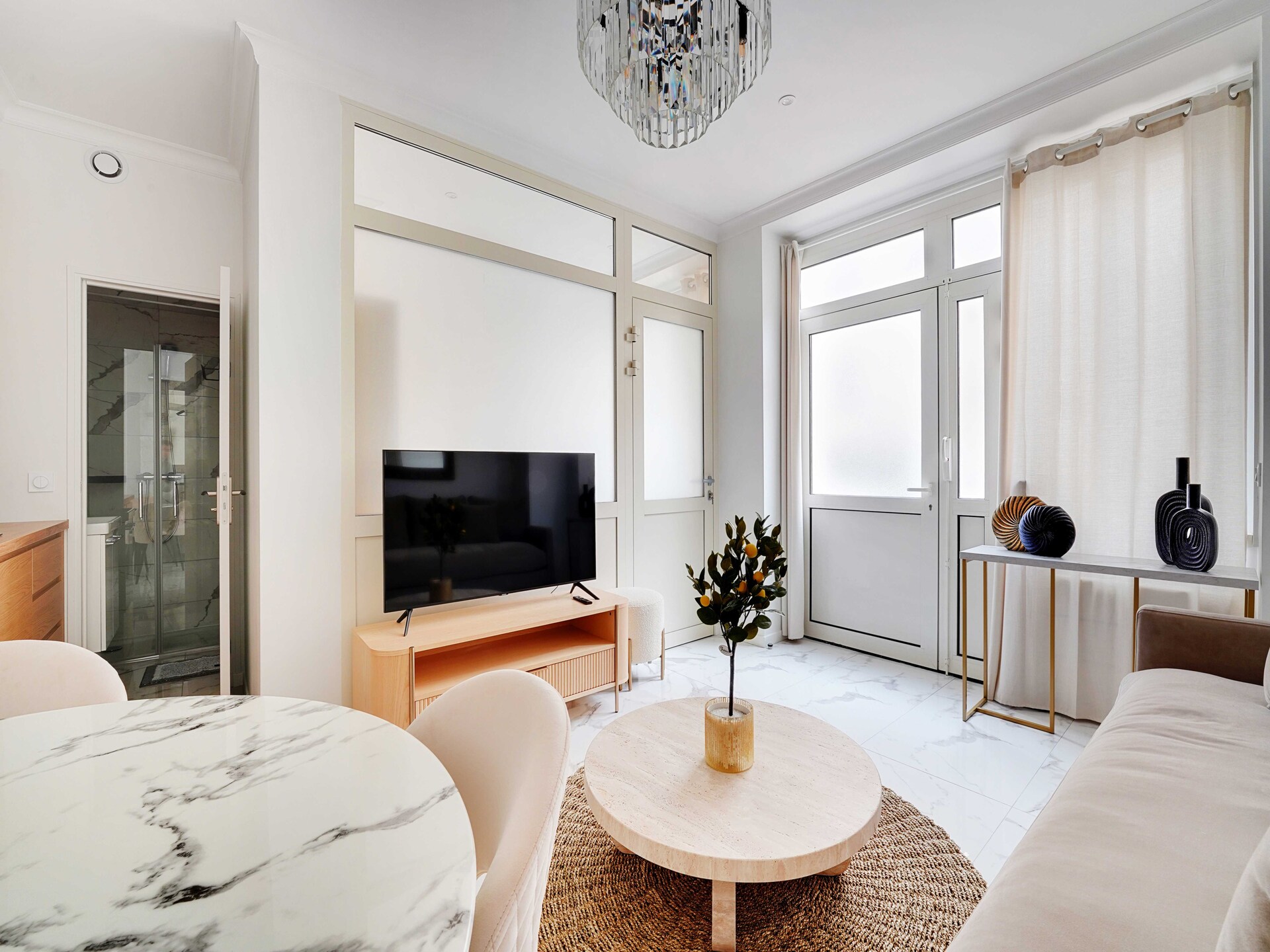 Licht Scandinavisch appartement bij Trocadéro, Parijs 16e - foto 7