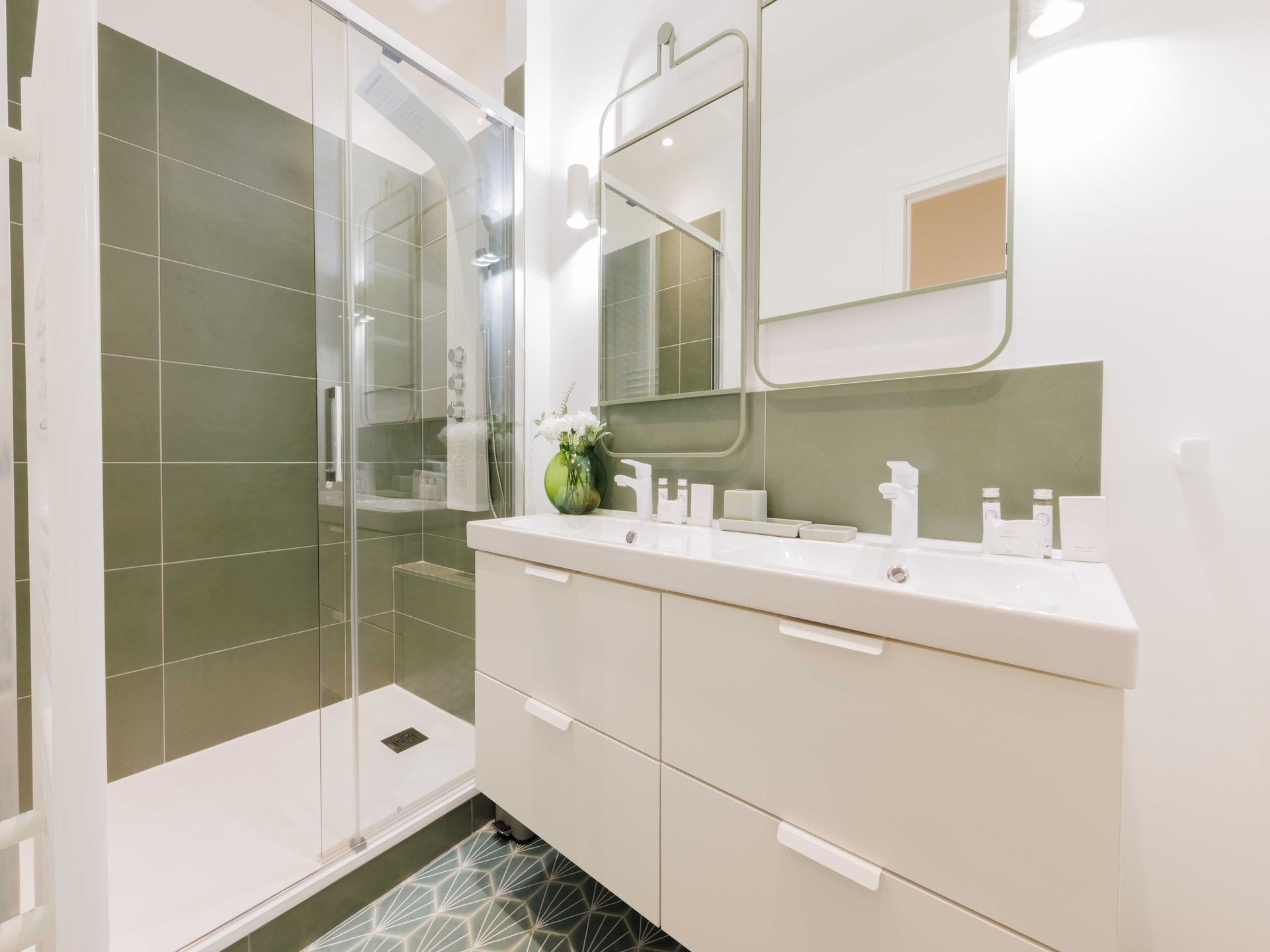 Stijlvol 2-slaapkamerappartement in bruisend Pigalle-Sopi, vlakbij Folies Bergère - foto 21