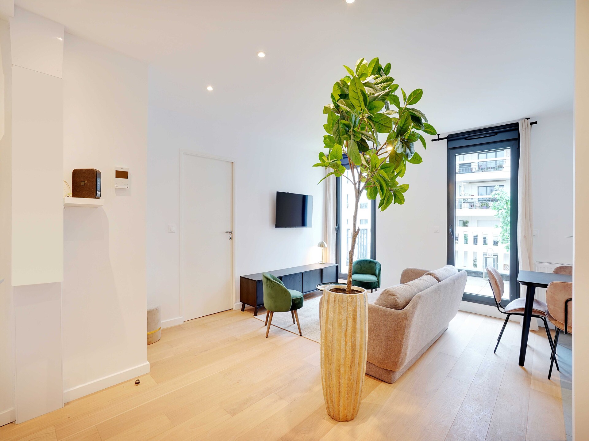 Ruim duplex appartement met terras in Levallois-Perret, vlakbij Parijs - foto 8