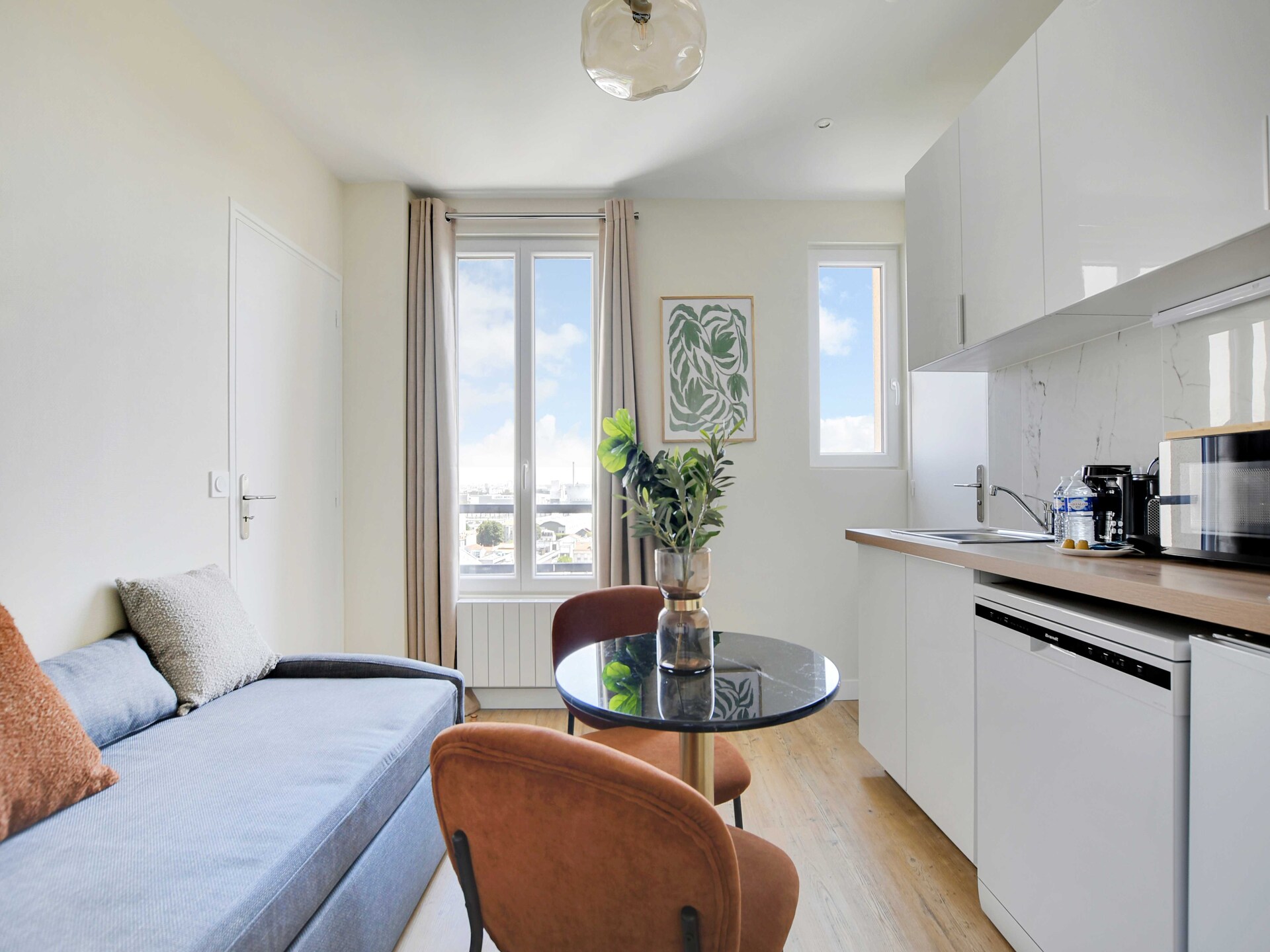 Licht appartement in Ivry-sur-Seine, metro Parijs op 2 minuten lopen - foto 2