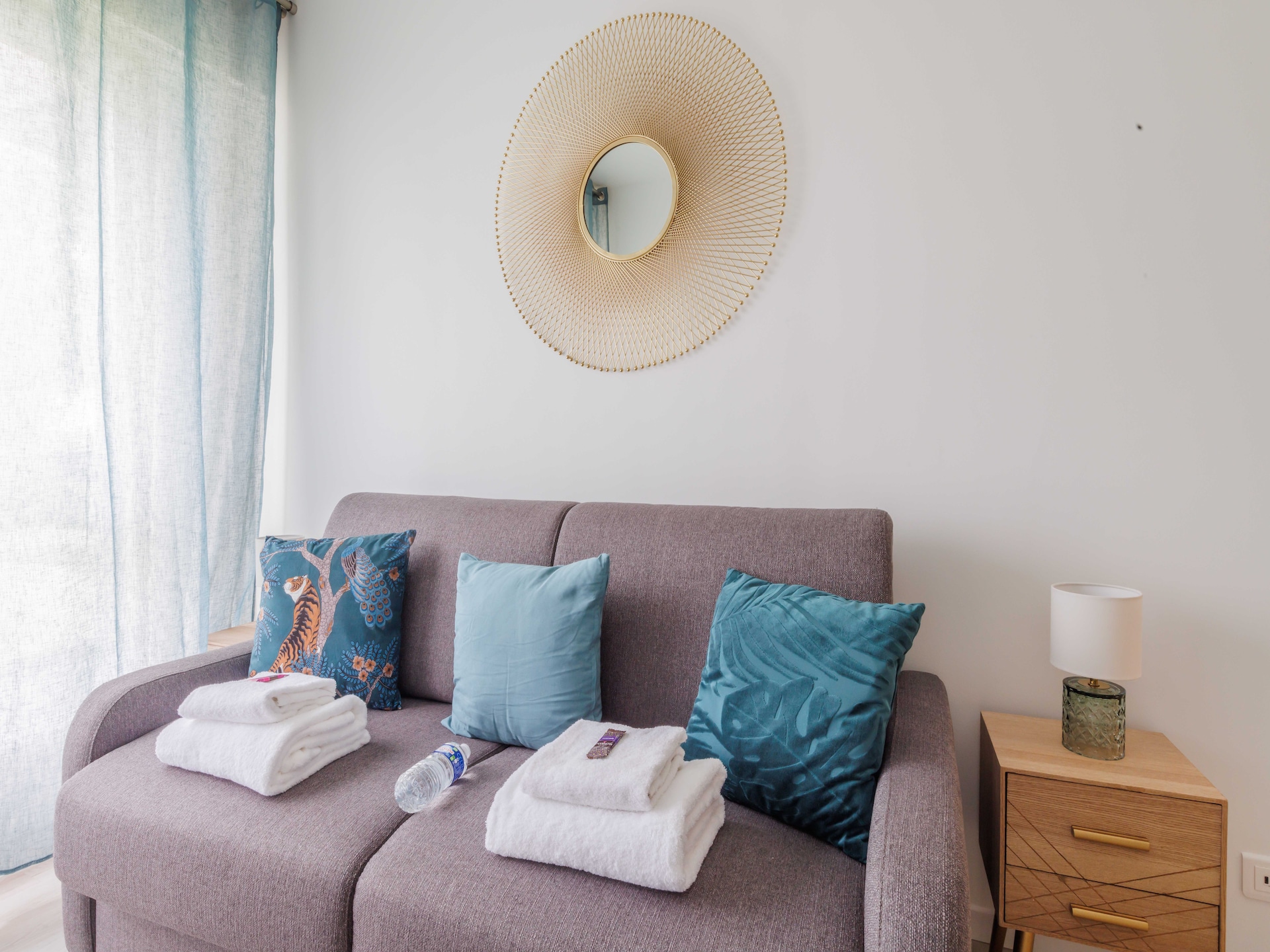 Lichte studio van 17m² in groen Neuilly-sur-Seine nabij Bois de Boulogne - foto 4