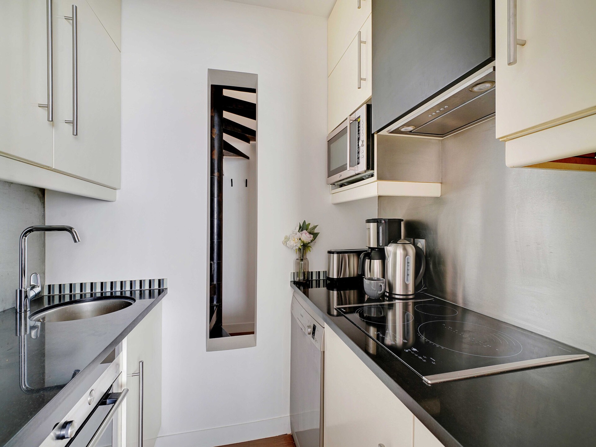 Licht appartement van 100 m² in Parijs, vlakbij Place de la Bastille - foto 3