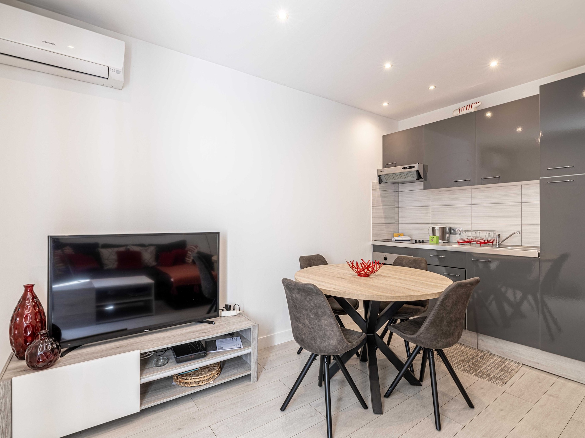 Knus appartement op 1 minuut van La Croisette in Cannes - foto 3