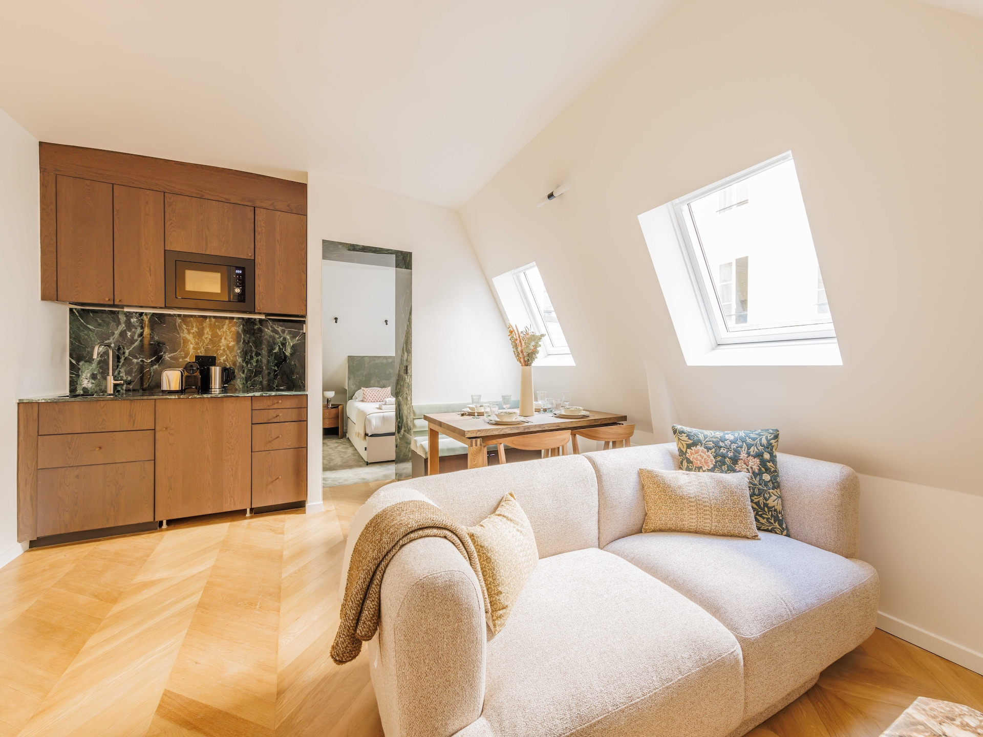 Stijlvol gerenoveerd appartement in hartje Parijs, 2 min van metro Tuileries - foto 1