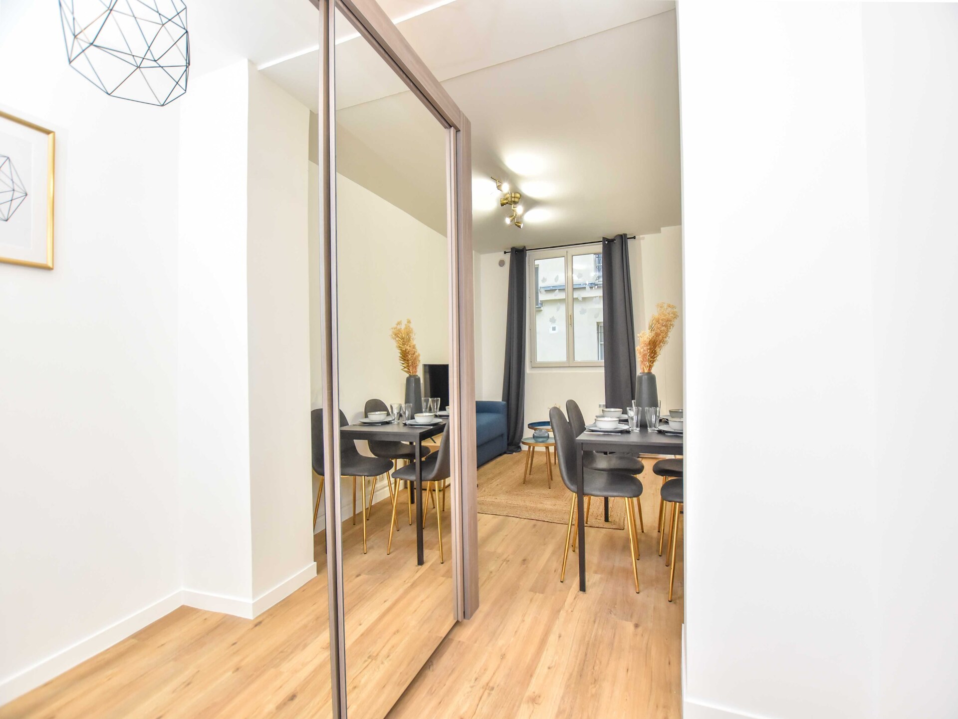 Knusse studio in hartje Saint-Ambroise, vlakbij Bataclan - foto 8