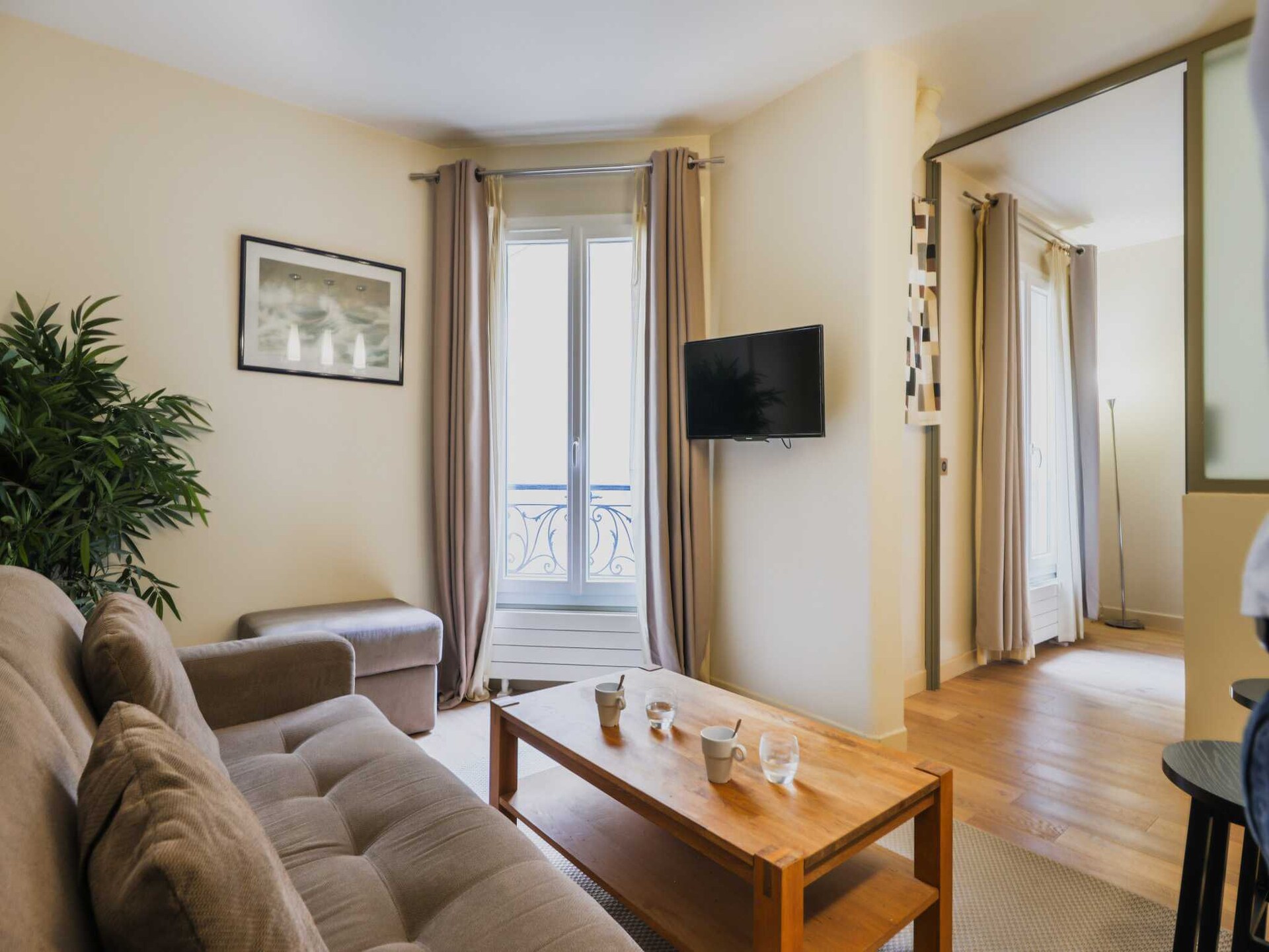 Modern appartement voor 4 bij Parc Monceau, Parijs 17e - foto 6