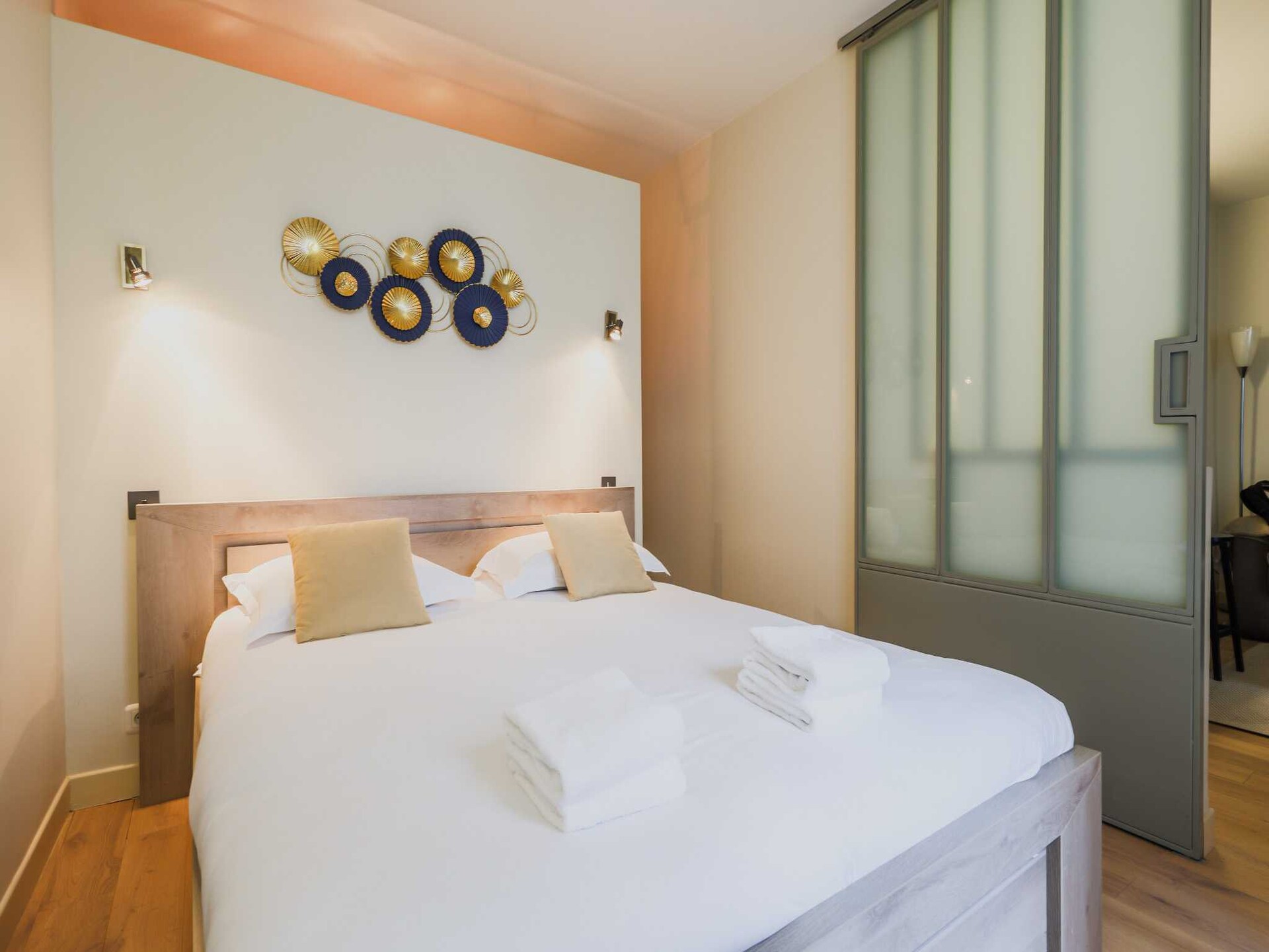 Modern appartement voor 4 bij Parc Monceau, Parijs 17e - foto 8