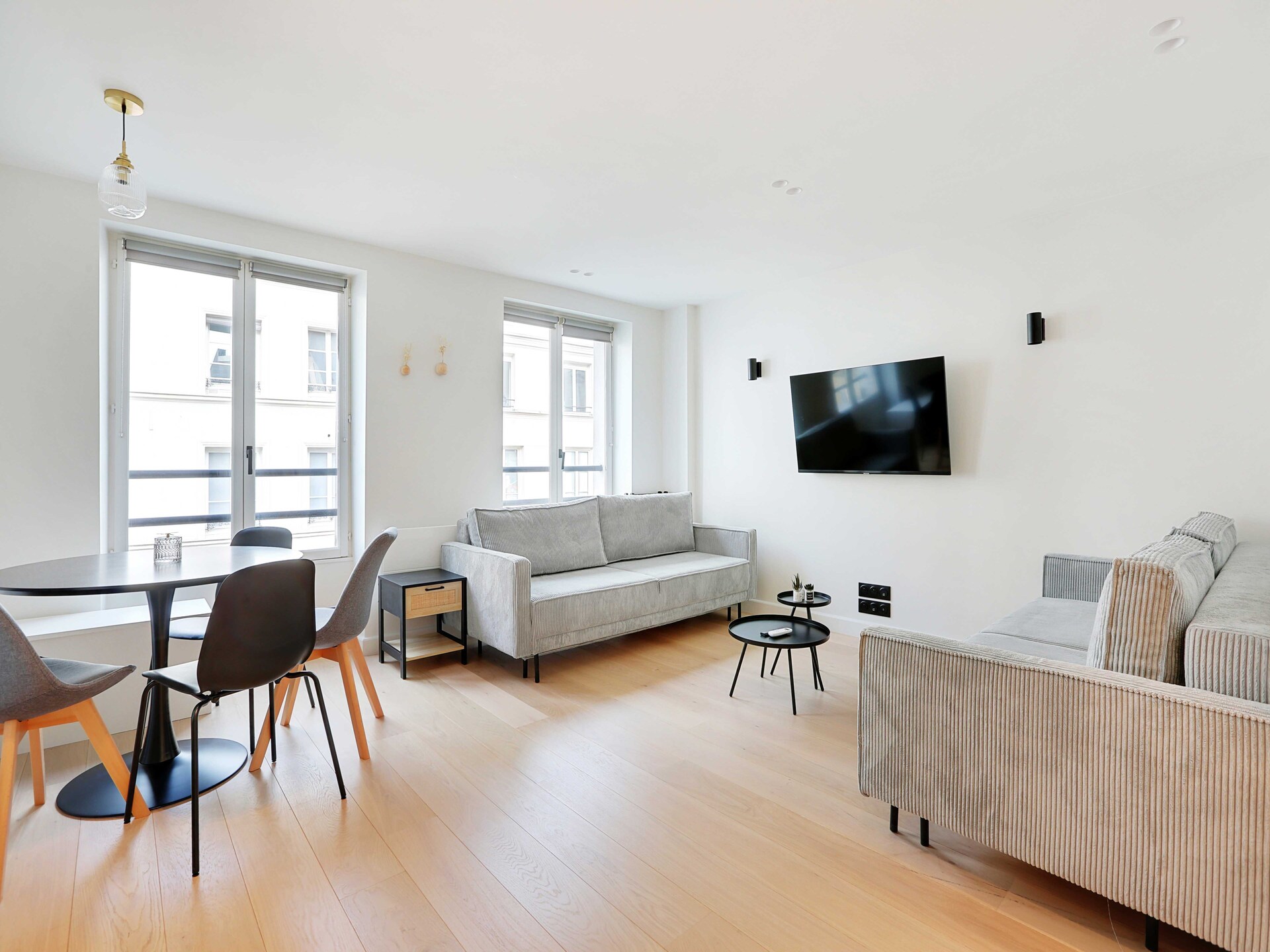 Licht appartement voor 6 personen in het hart van Parijs, vlakbij het Louvre - foto 2