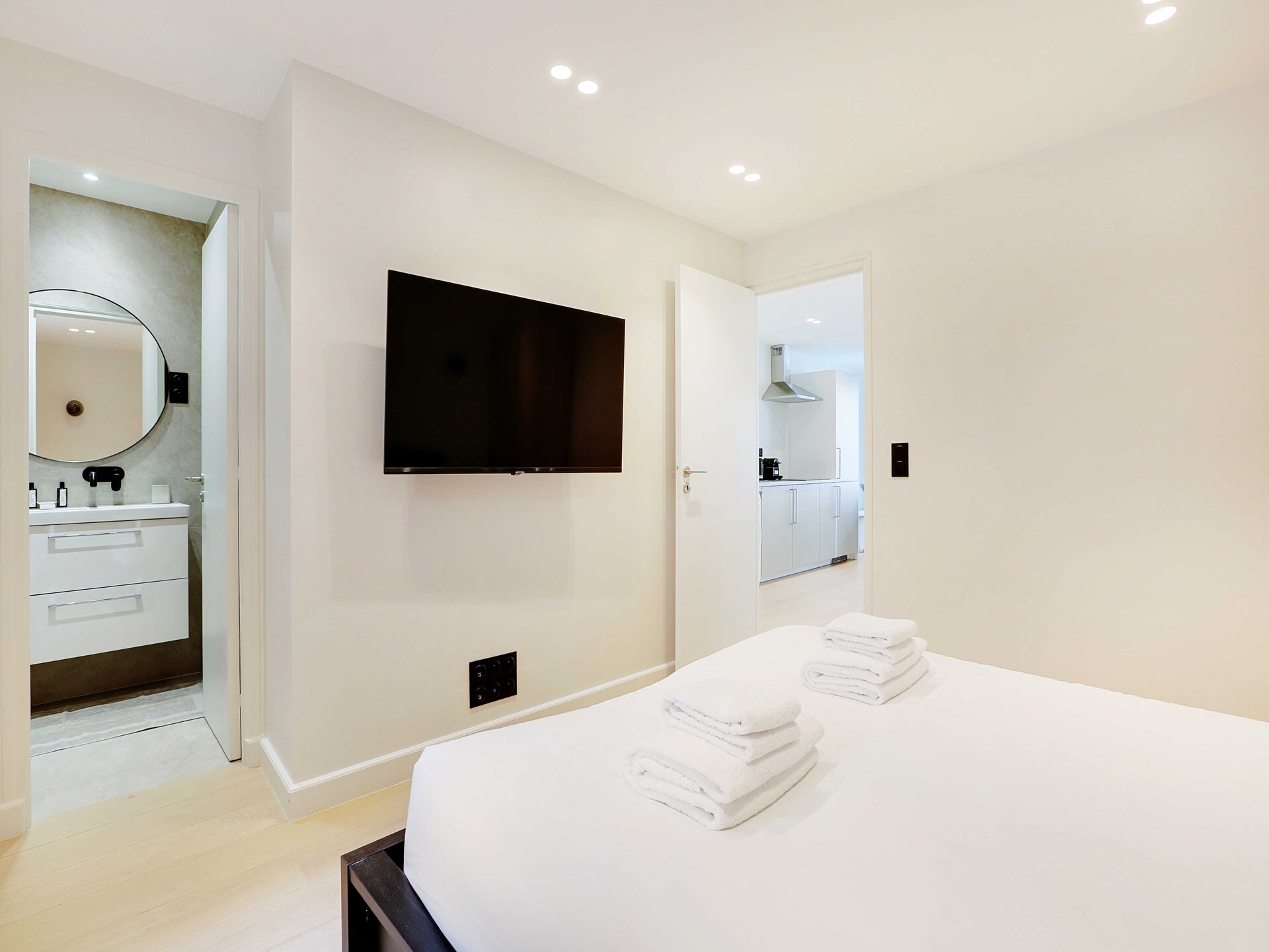 Licht appartement voor 6 personen in het hart van Parijs, vlakbij het Louvre - foto 10