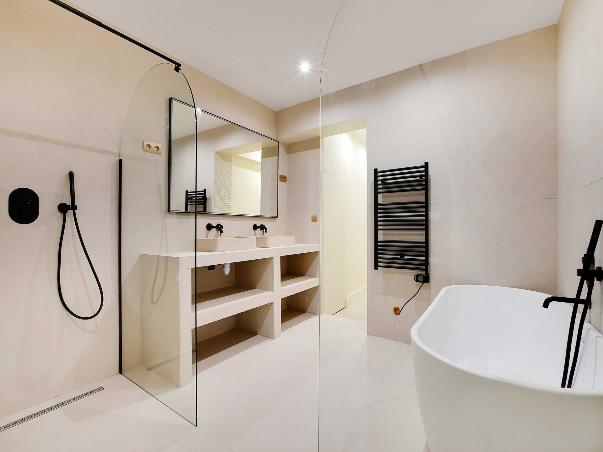 Luxe appartement met uitzicht op Jardin du Luxembourg – 6 personen - foto 5