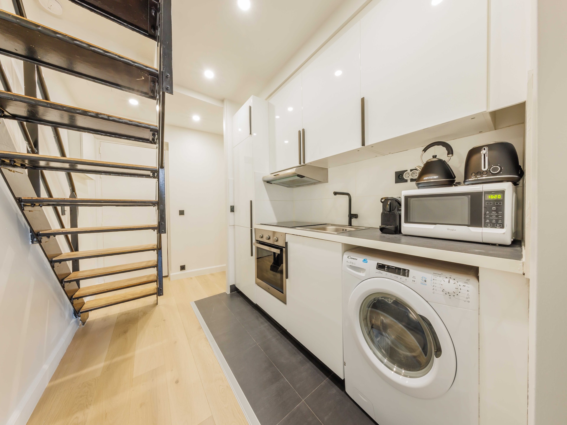 Licht duplexappartement 70m² in hartje Sentier, Parijs - foto 3