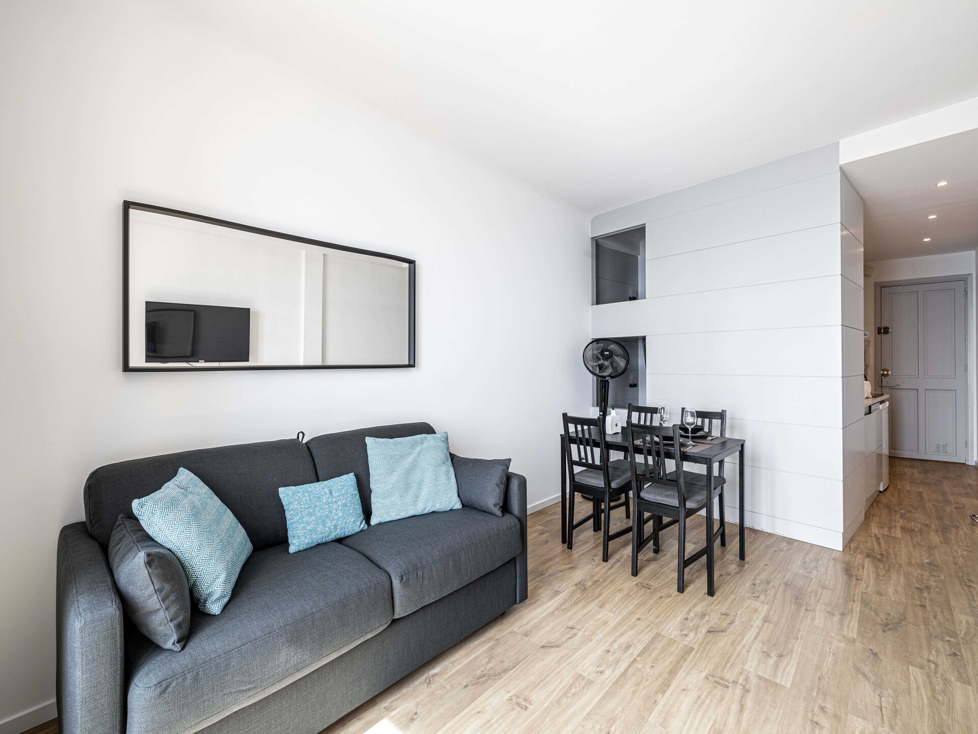 Charmant appartement in het hart van oud Antibes, vlakbij strand - foto 7