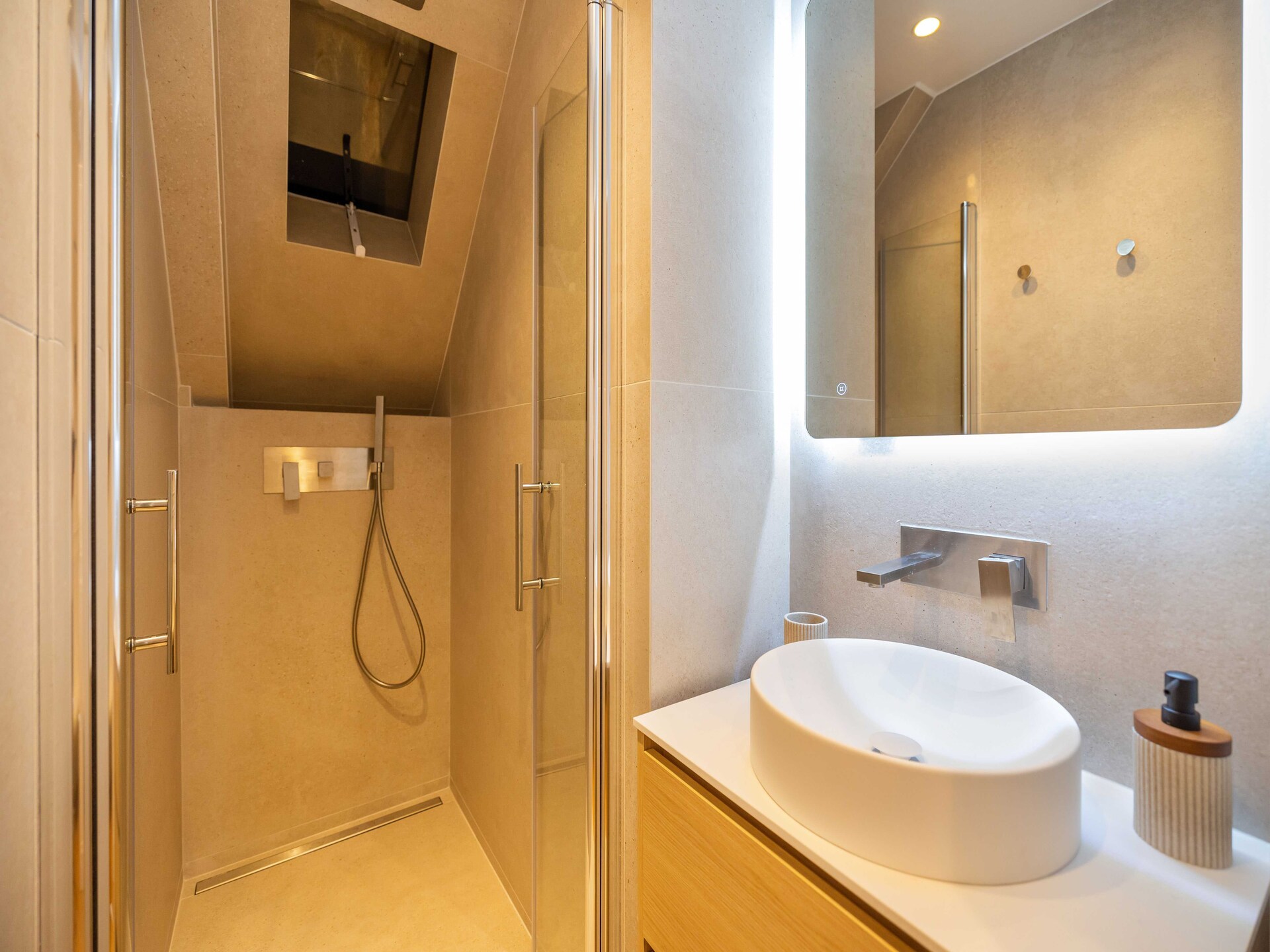 Elegant appartement bij Palais Garnier en Louvre - foto 4