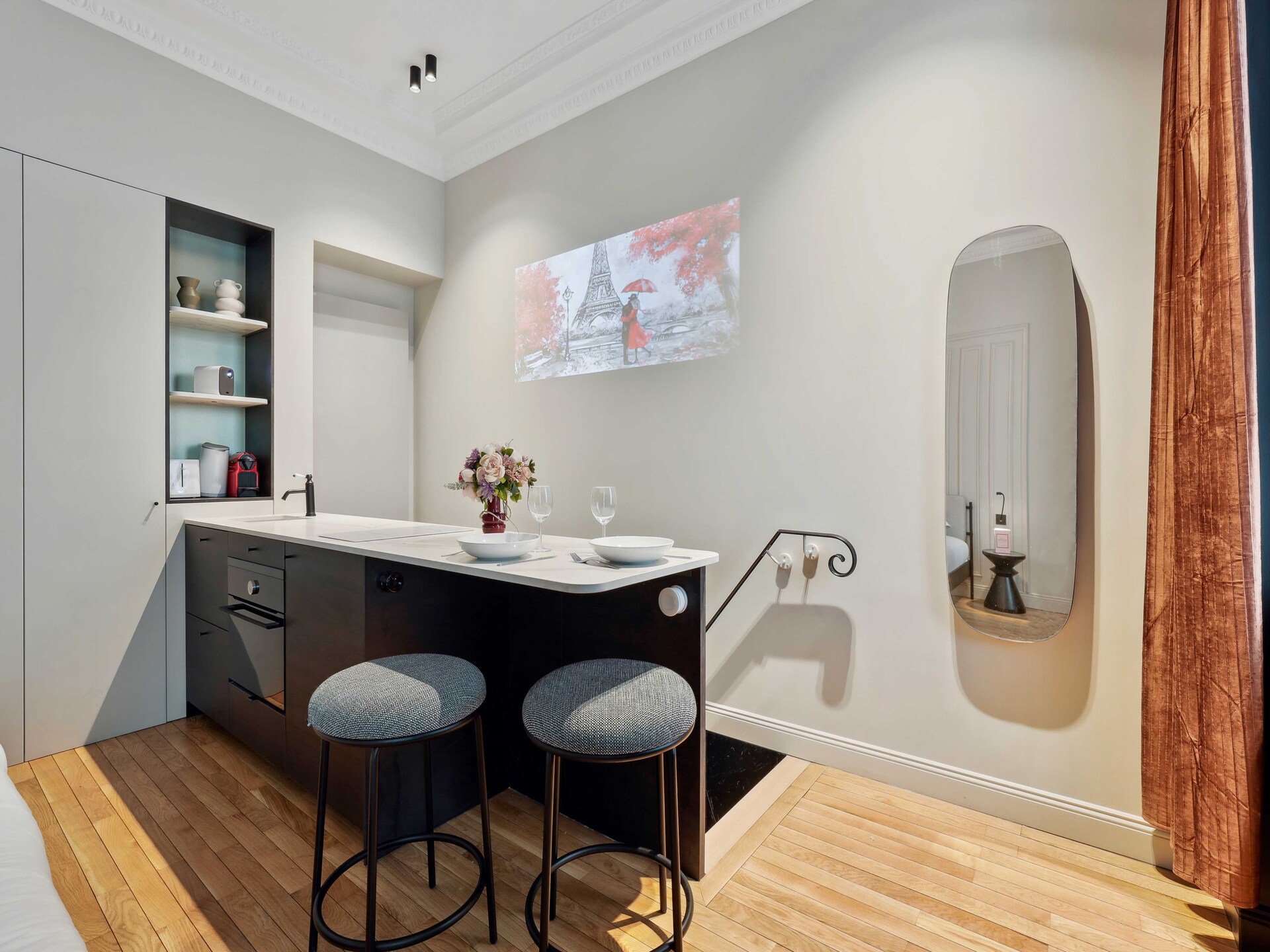 Modern appartement voor 2 in de prestigieuze wijk Europe, 8e arrondissement - foto 4