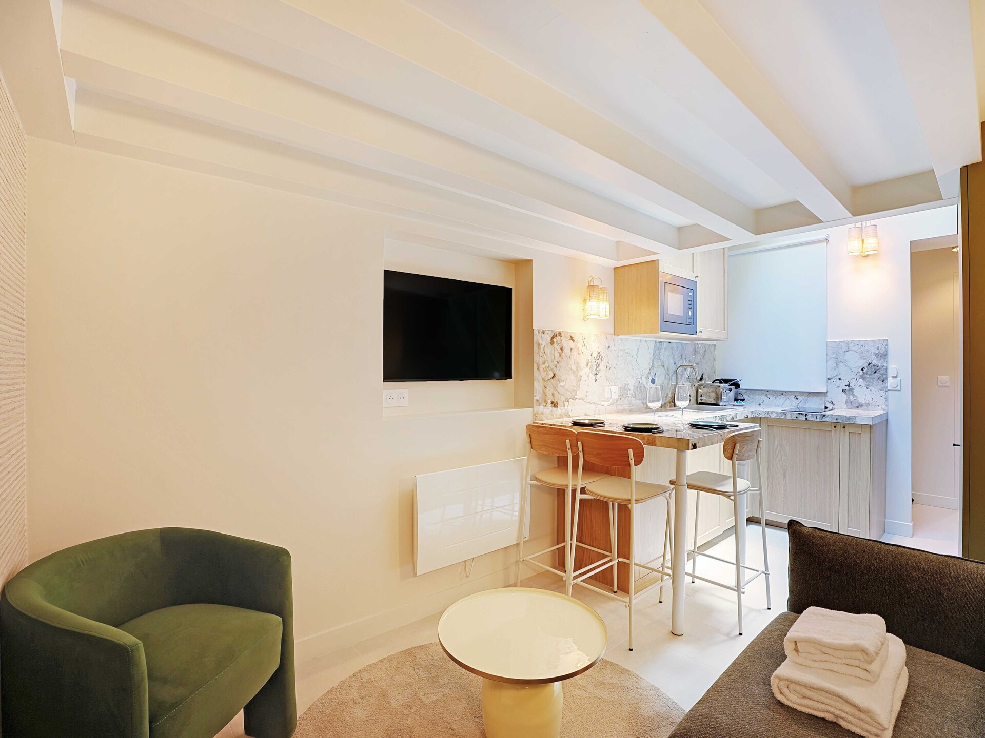 Sfeervol mezzanine appartement nabij Canal Saint Martin, 2 personen - foto 6