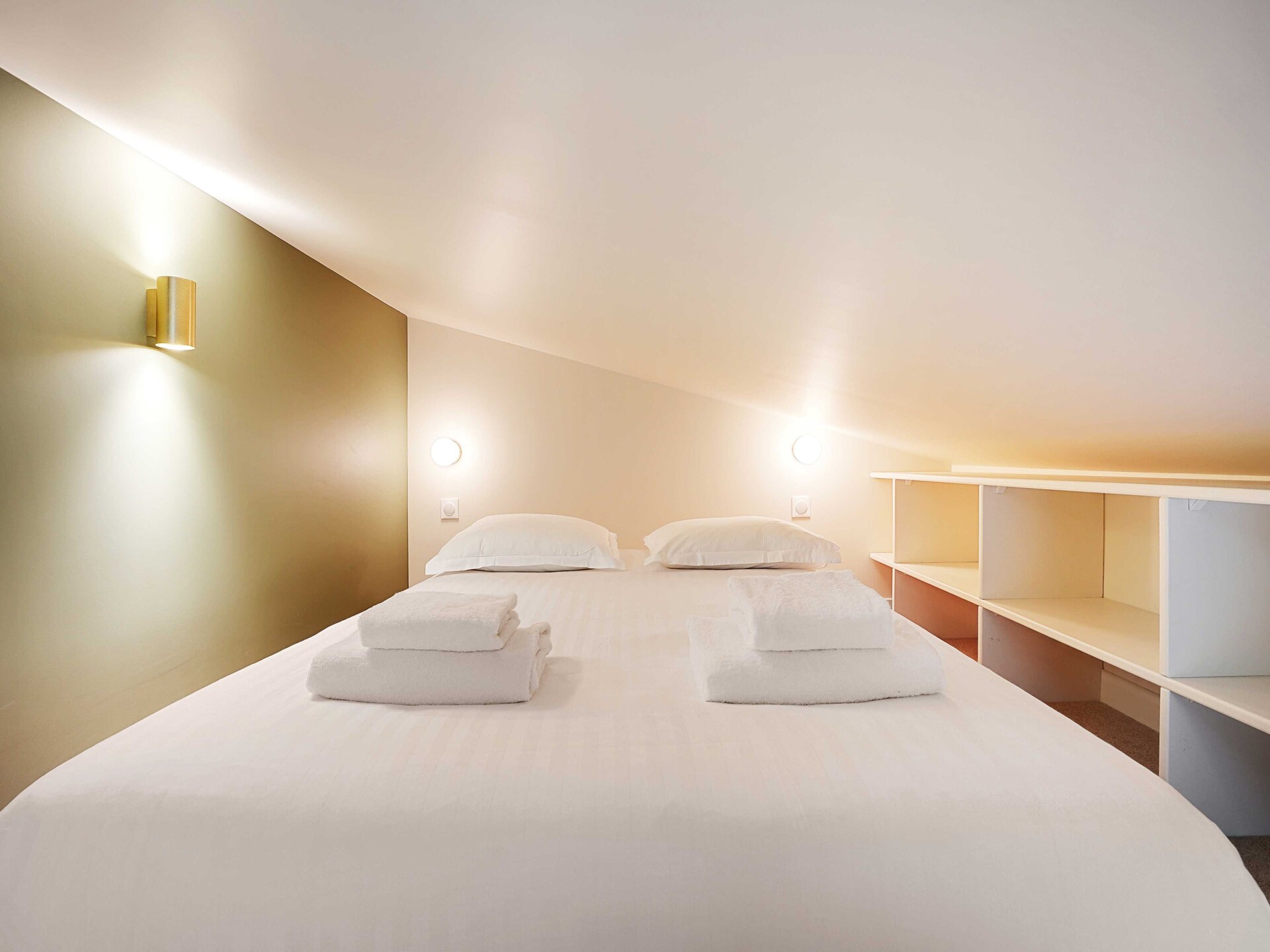 Sfeervol mezzanine appartement nabij Canal Saint Martin, 2 personen - foto 10