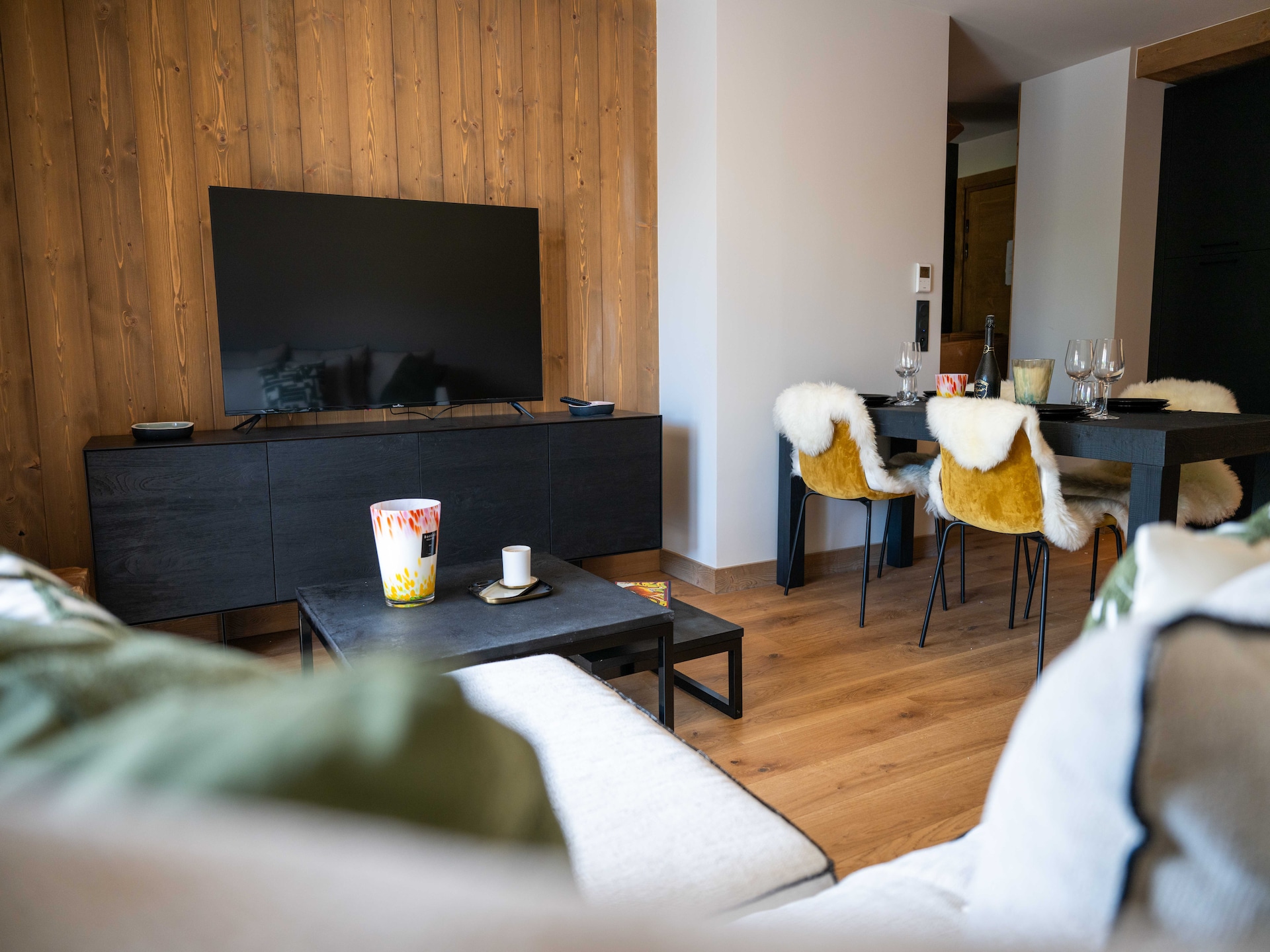 Luxe appartement 5p in Megève met zwembad, spa en terras - foto 8