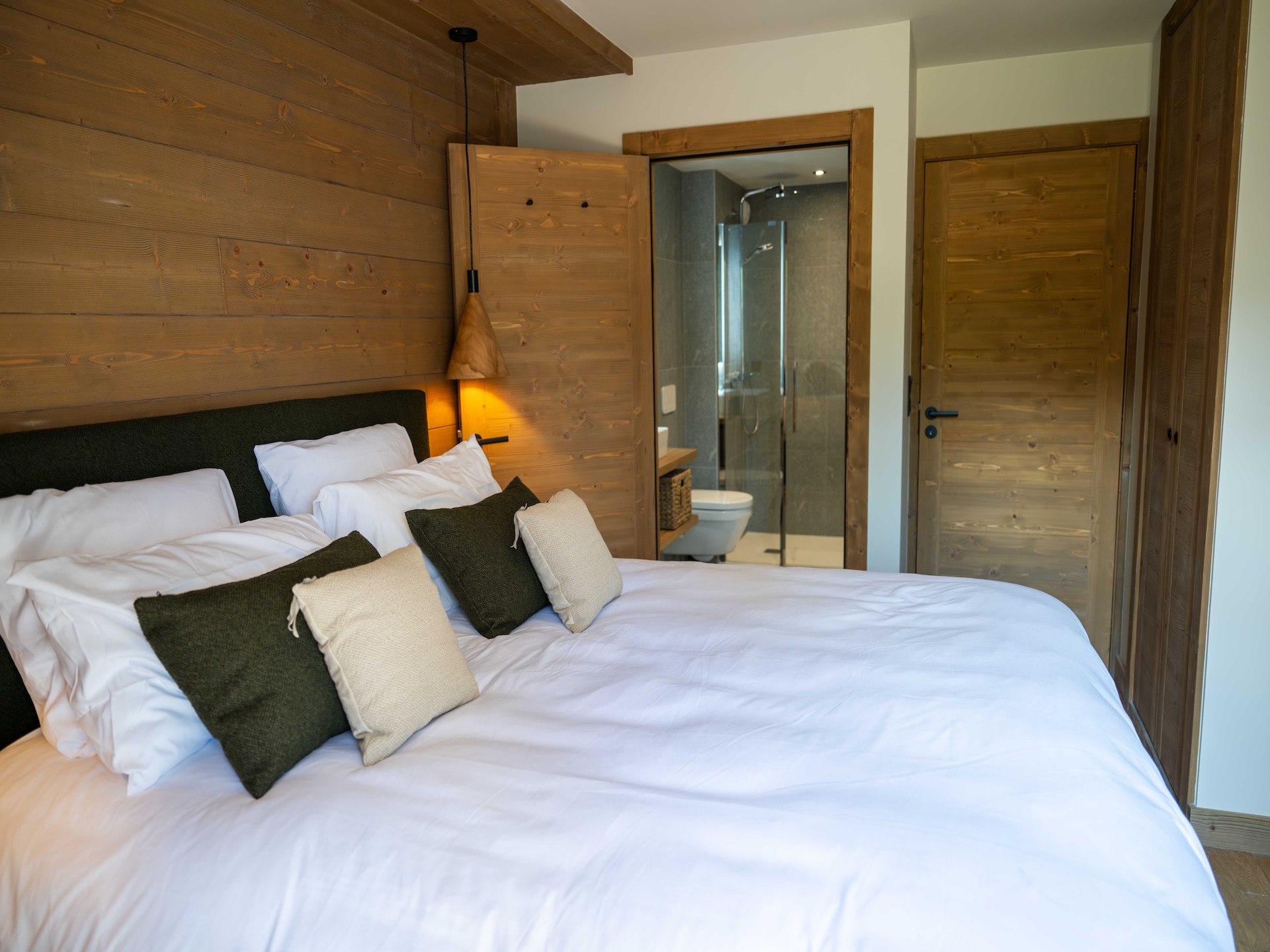 Luxe appartement 5p in Megève met zwembad, spa en terras - foto 15